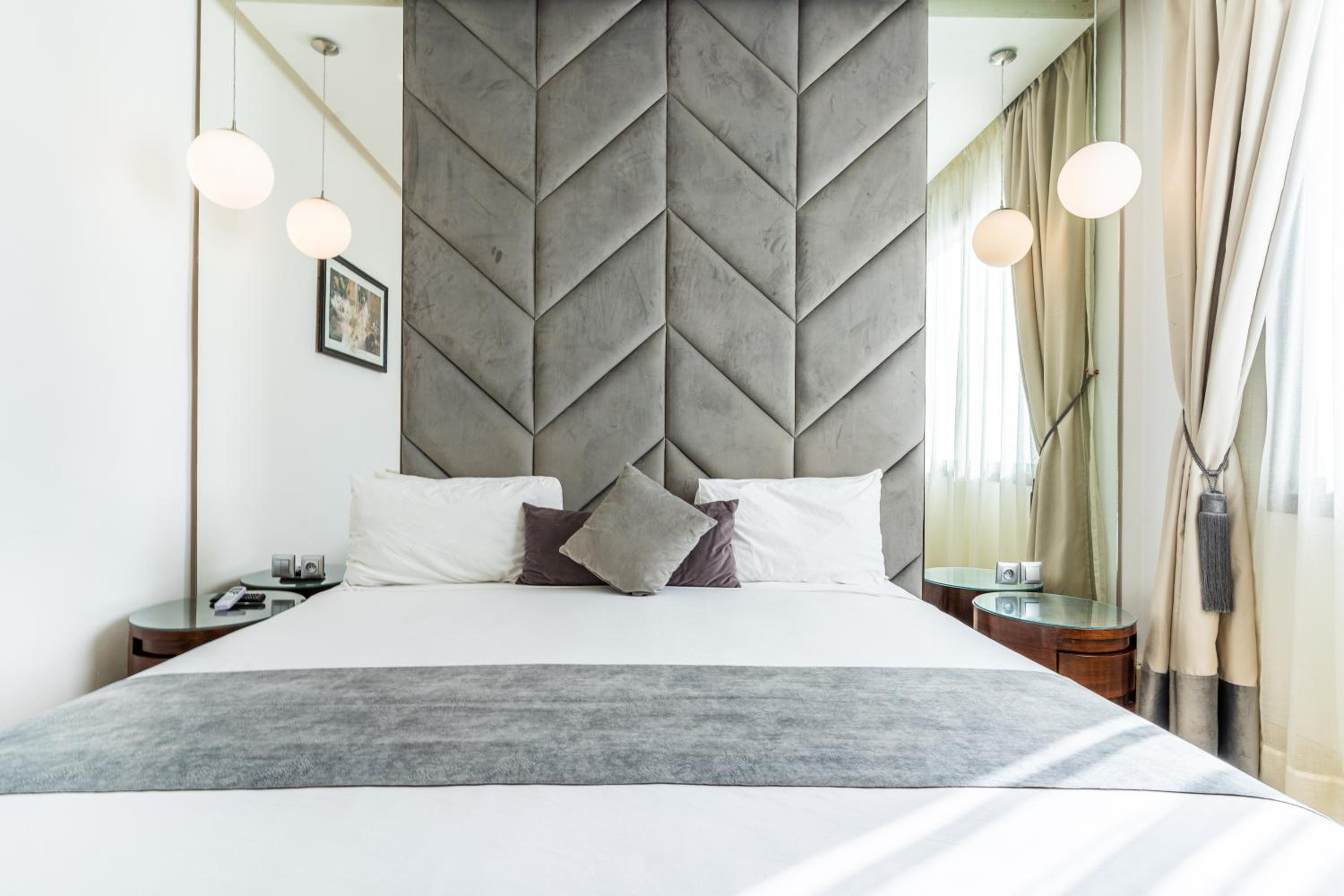 Deluxe Double Room - Photo 1