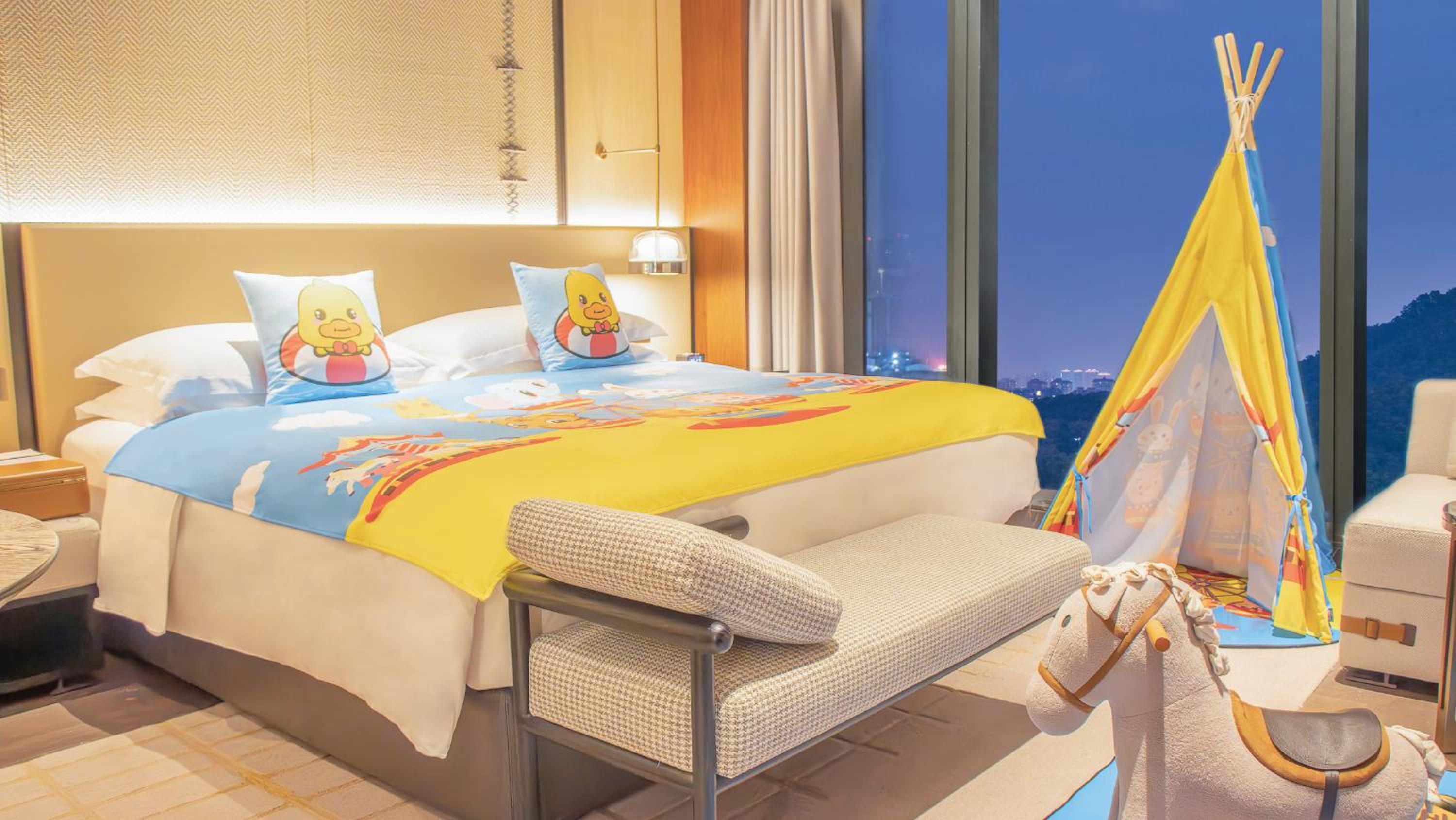 Classic King Room - Kids Theme - Photo 4