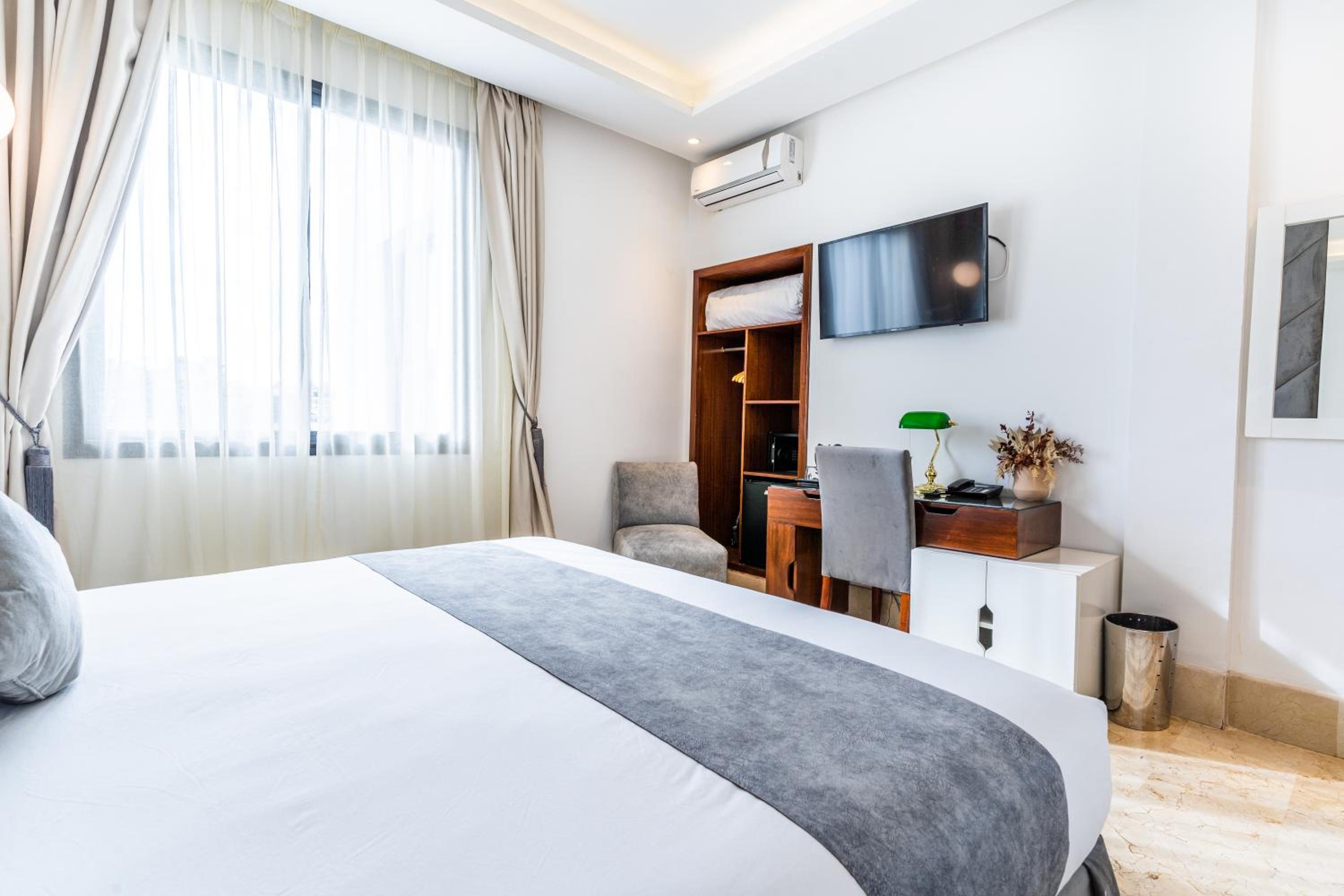 Deluxe Double Room - Photo 4