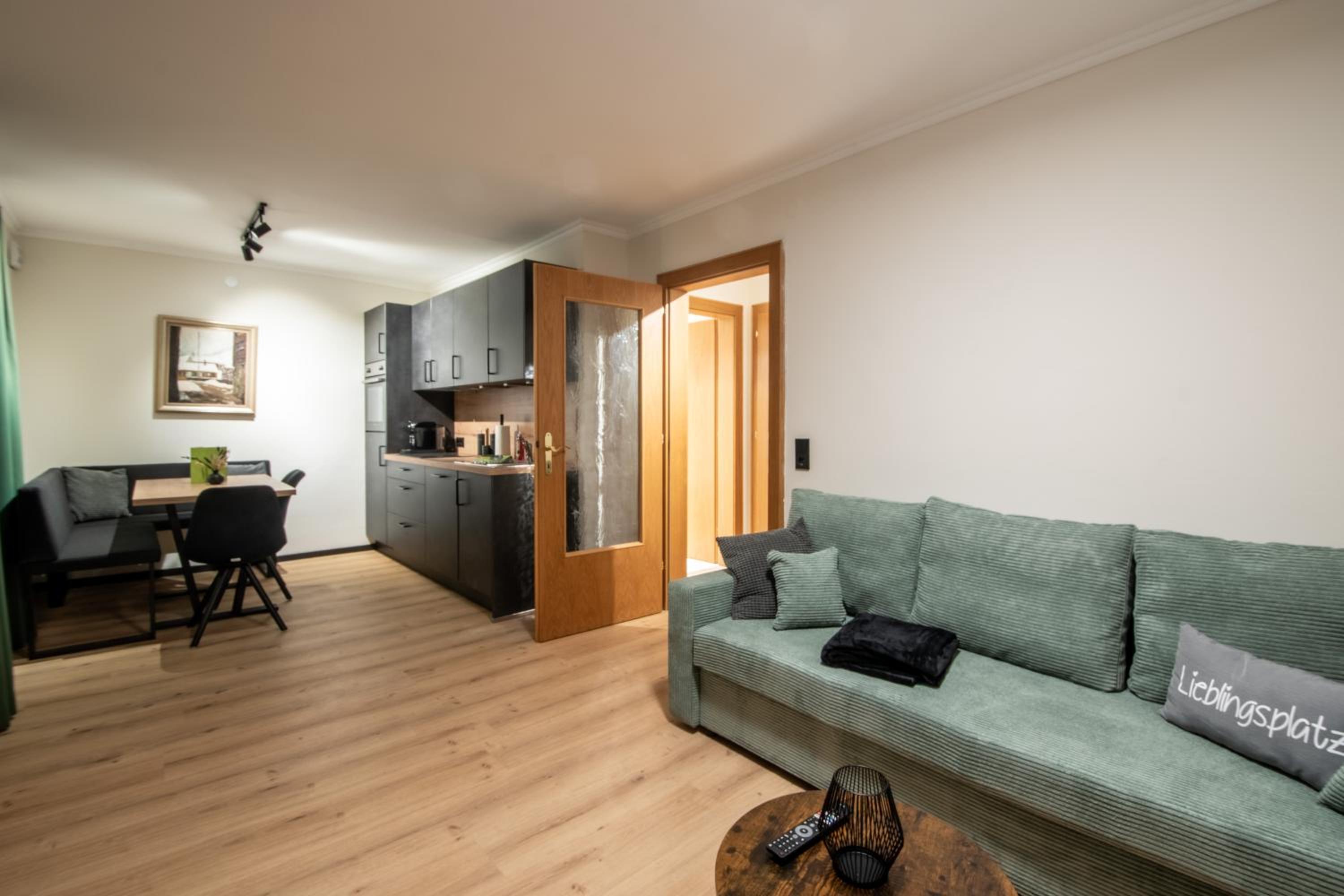 Apartment with Balcony photo 1