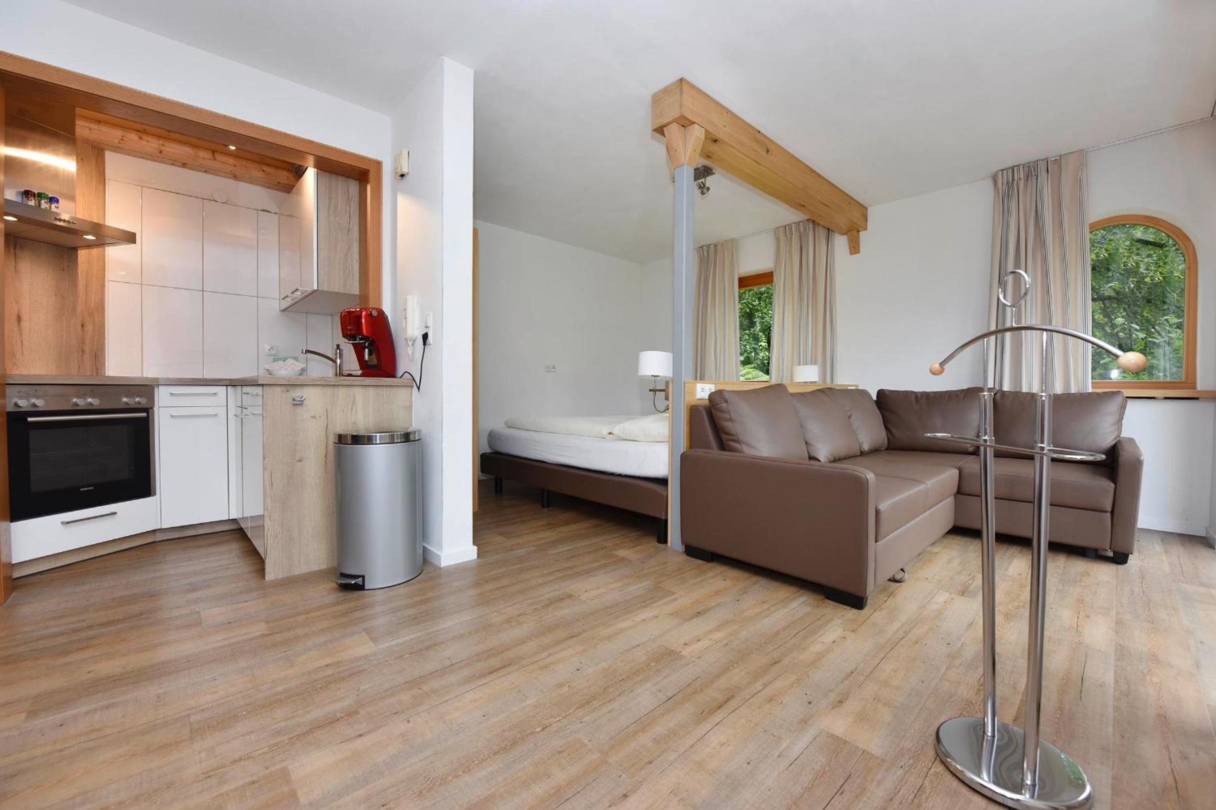 Apartment with Terrace photo 3