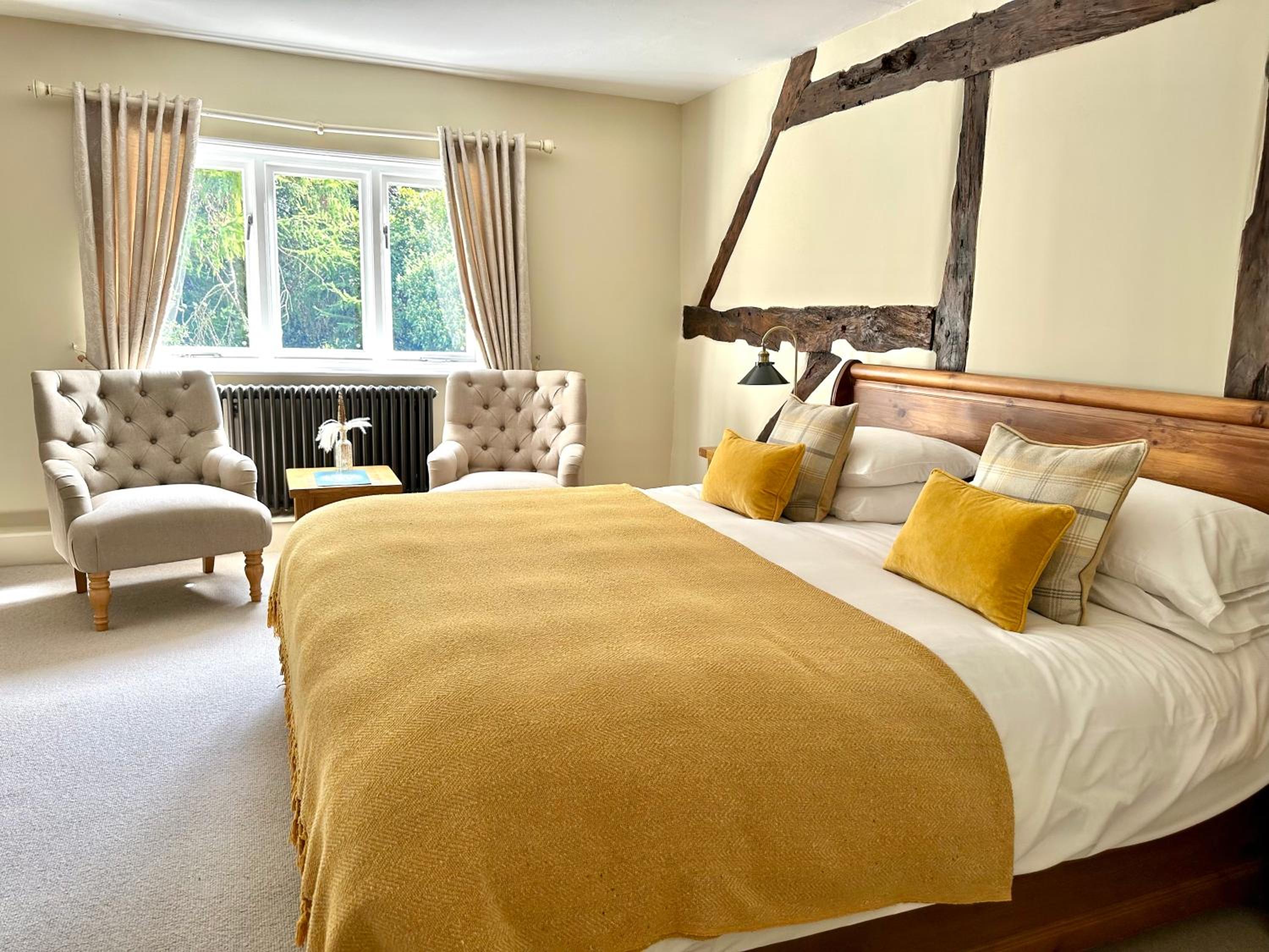 Deluxe Double Room photo 2