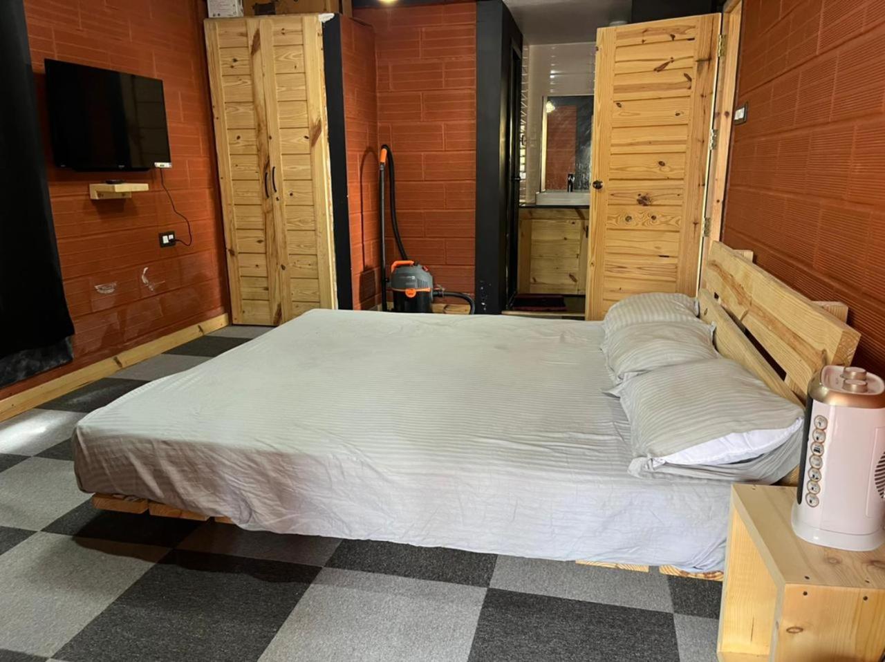 Double Room With Balcony (2 Adults + 1 Child)