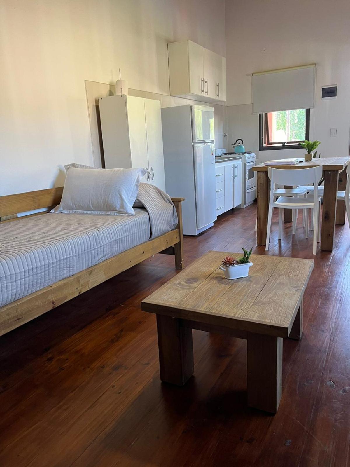 Apartment with Mountain View photo 2