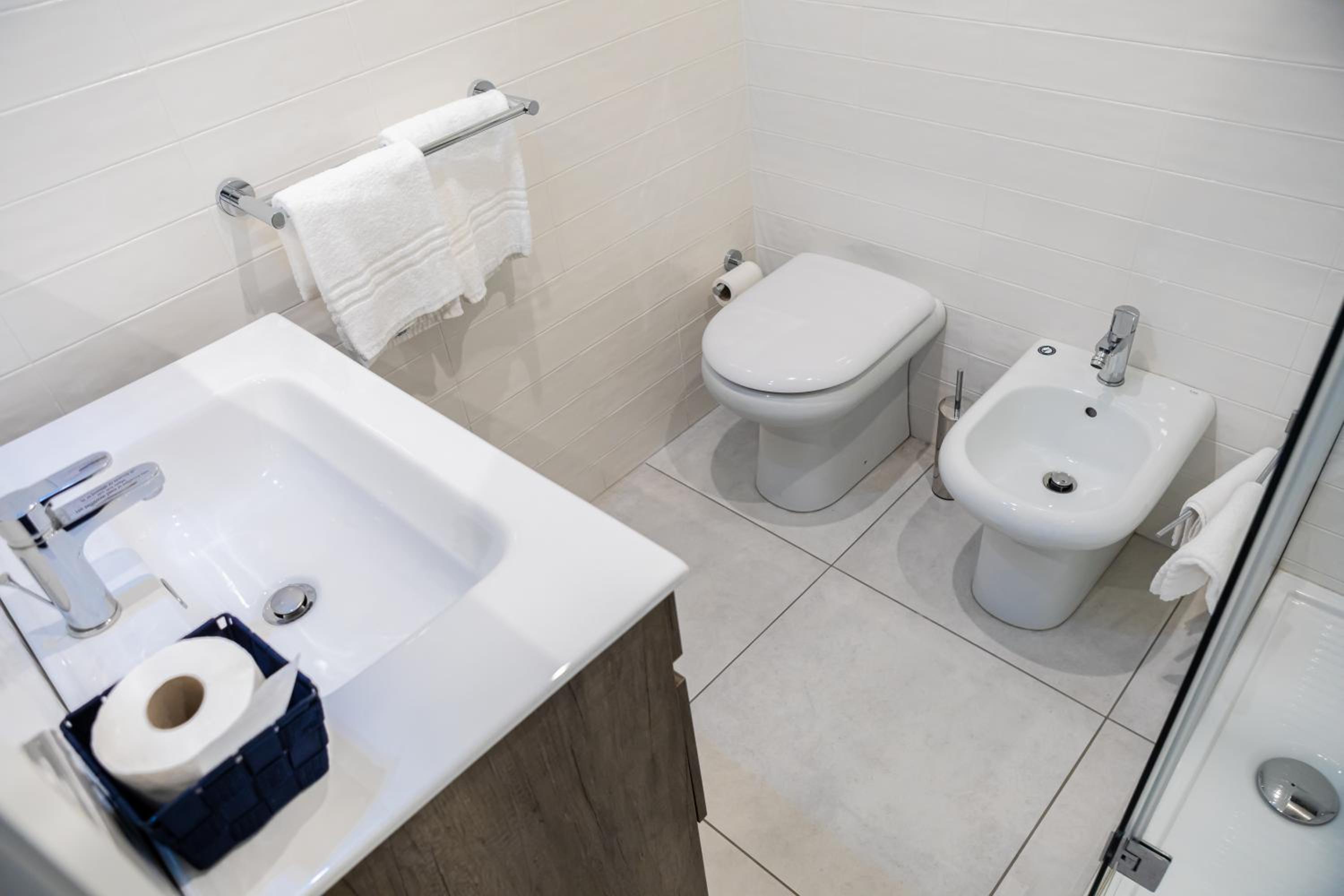 Double Room - Photo 20