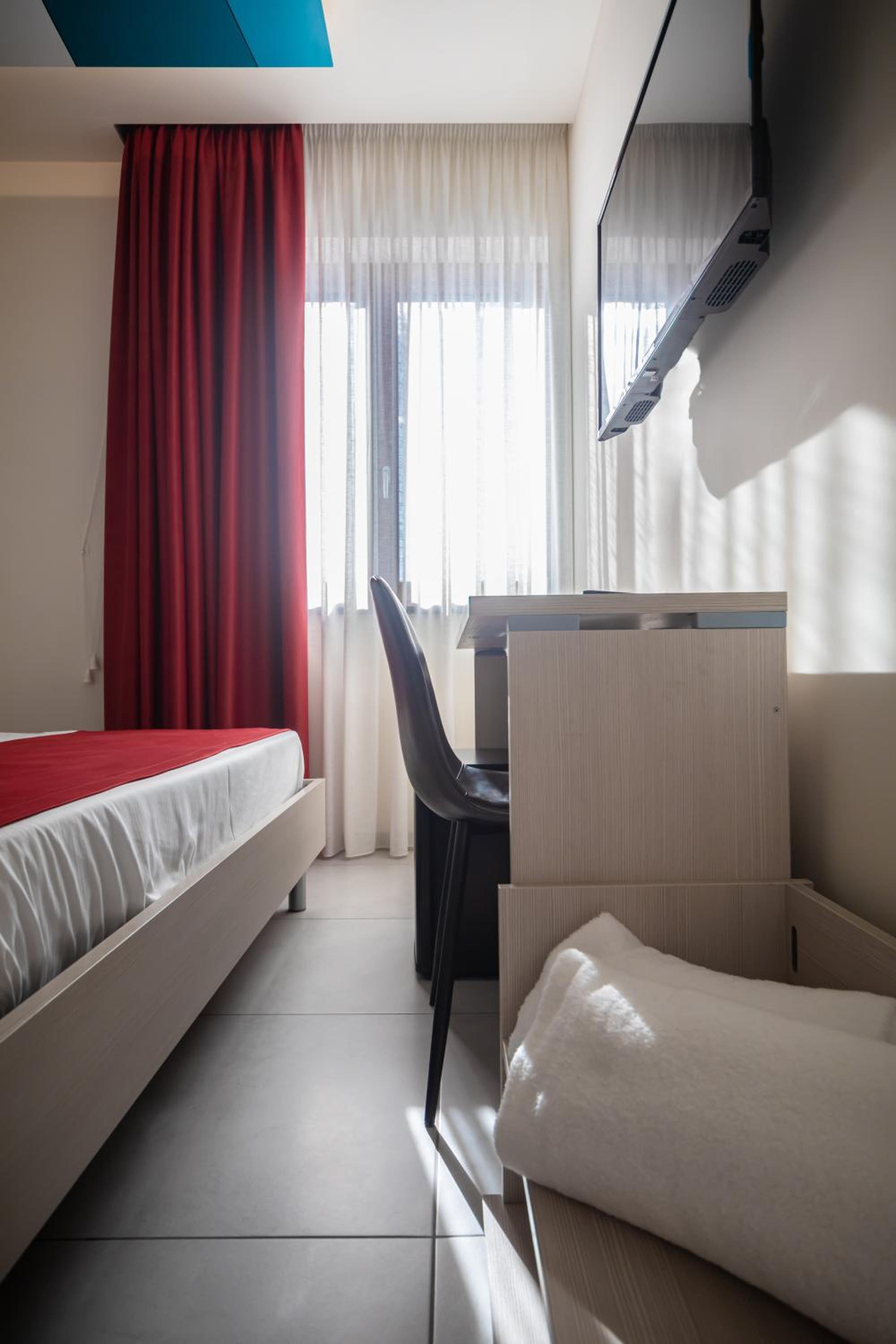 Double Room - Photo 9