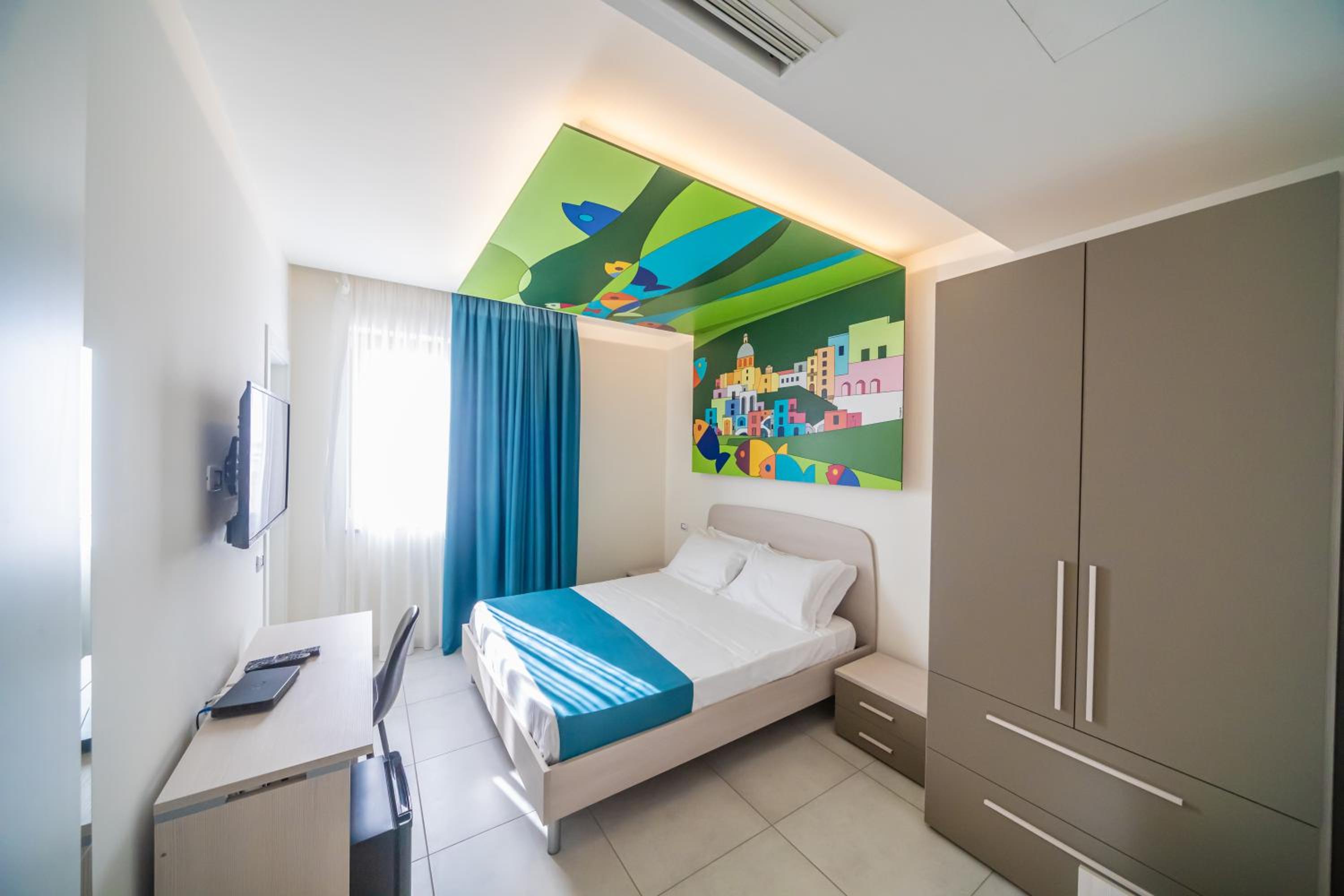 Double Room - Photo 15