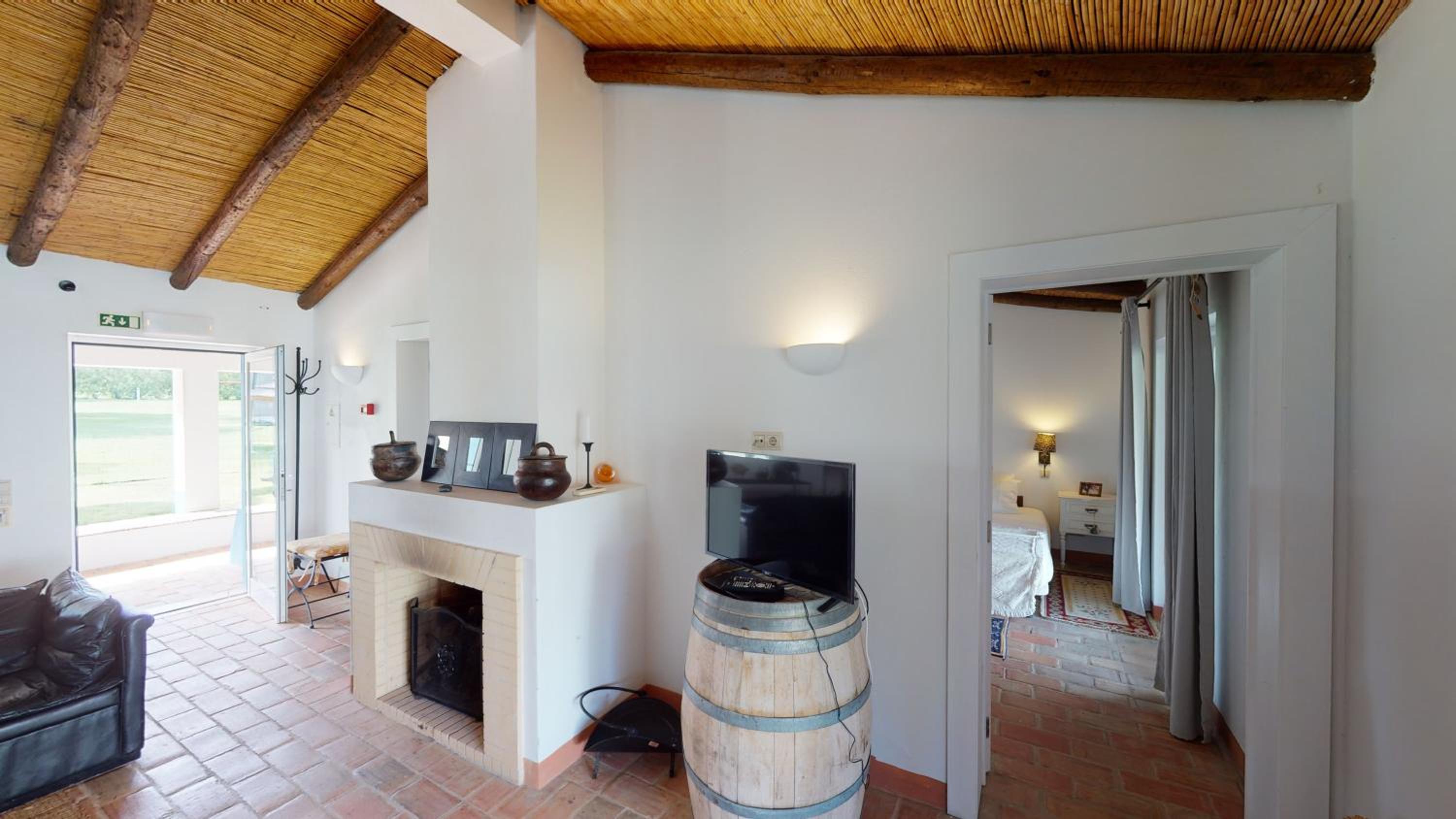 Two-Bedroom Suite - Photo 10