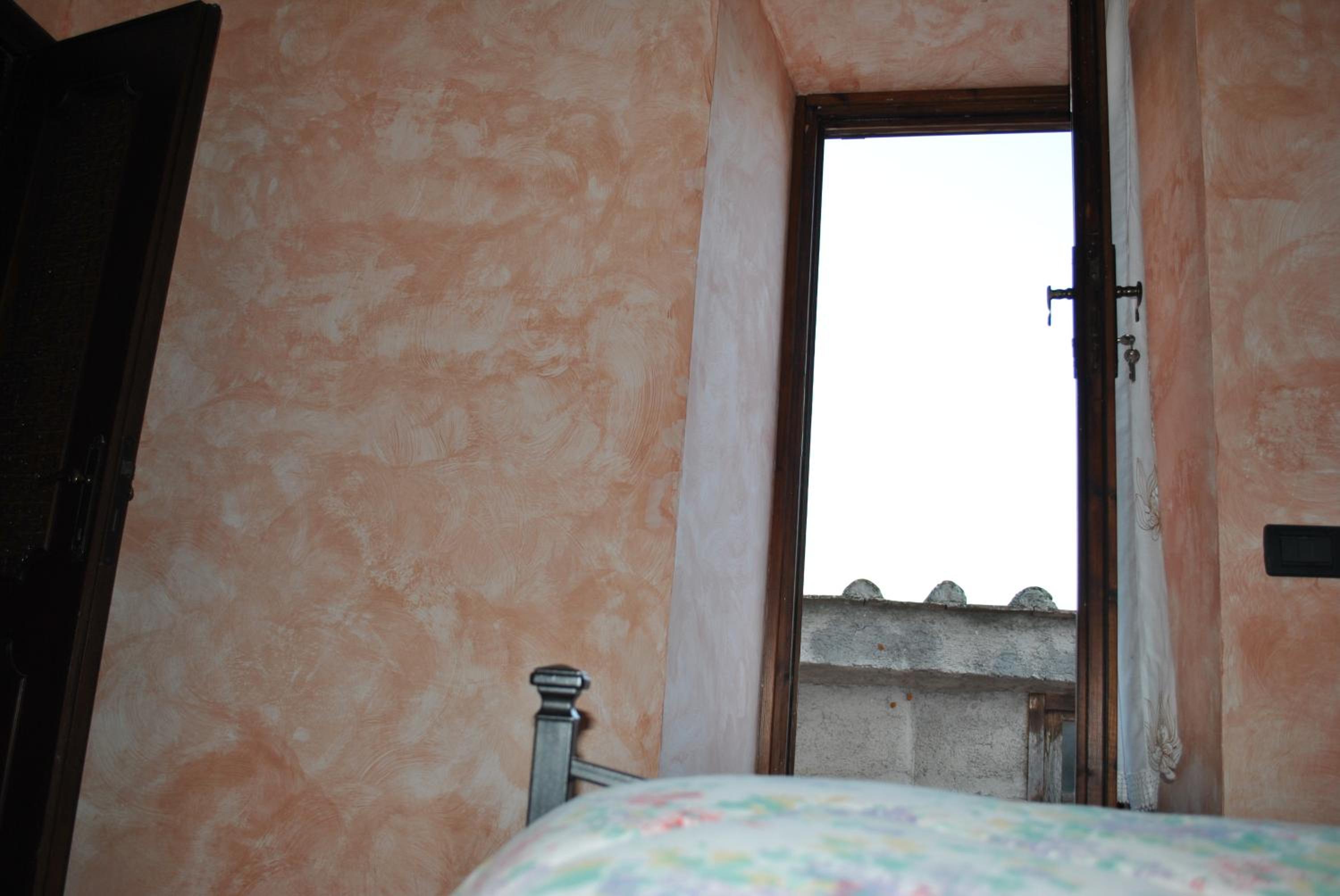 Maisonette photo 1