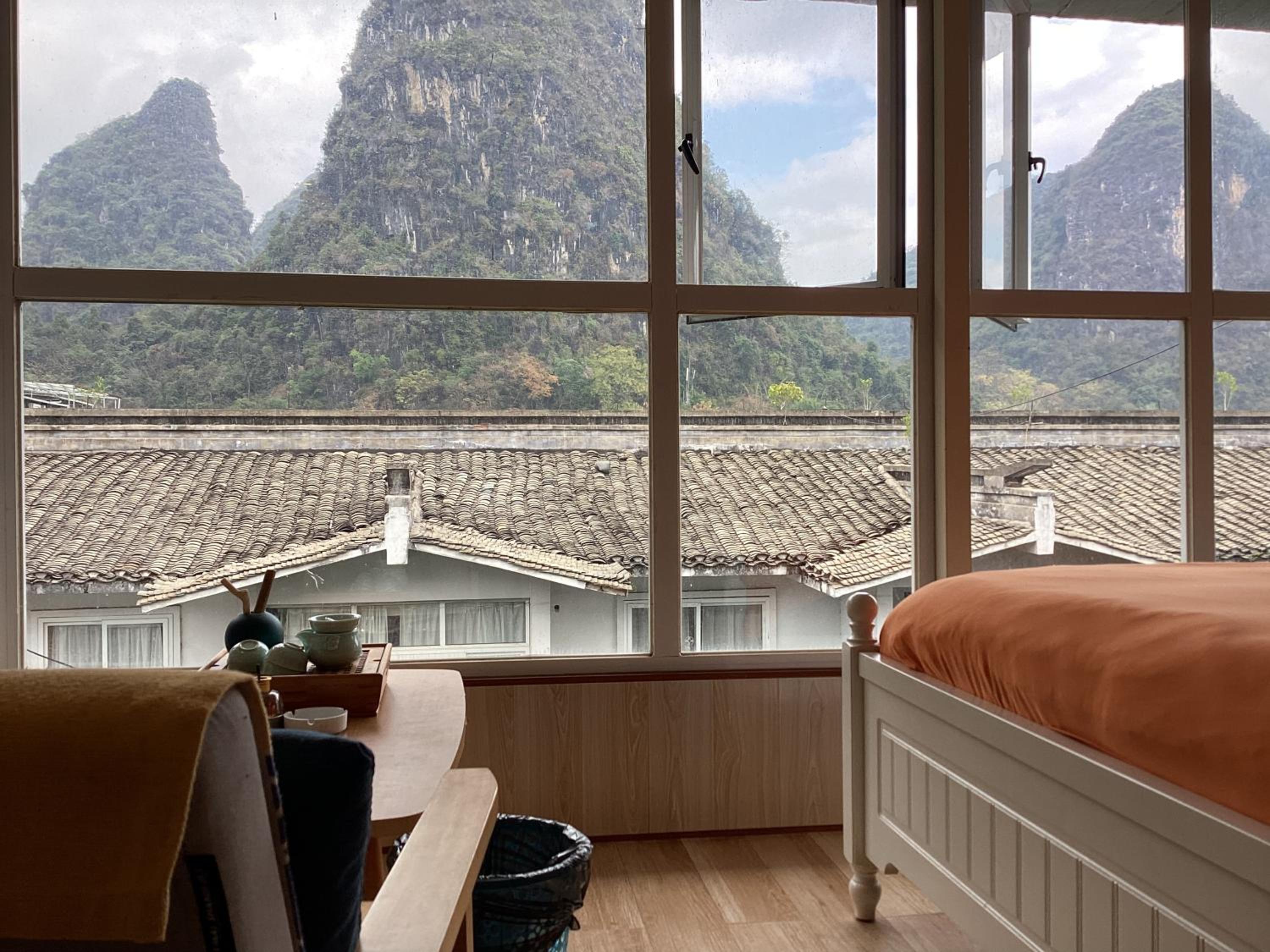 Deluxe Double or Twin Room with Mountain View photo 2