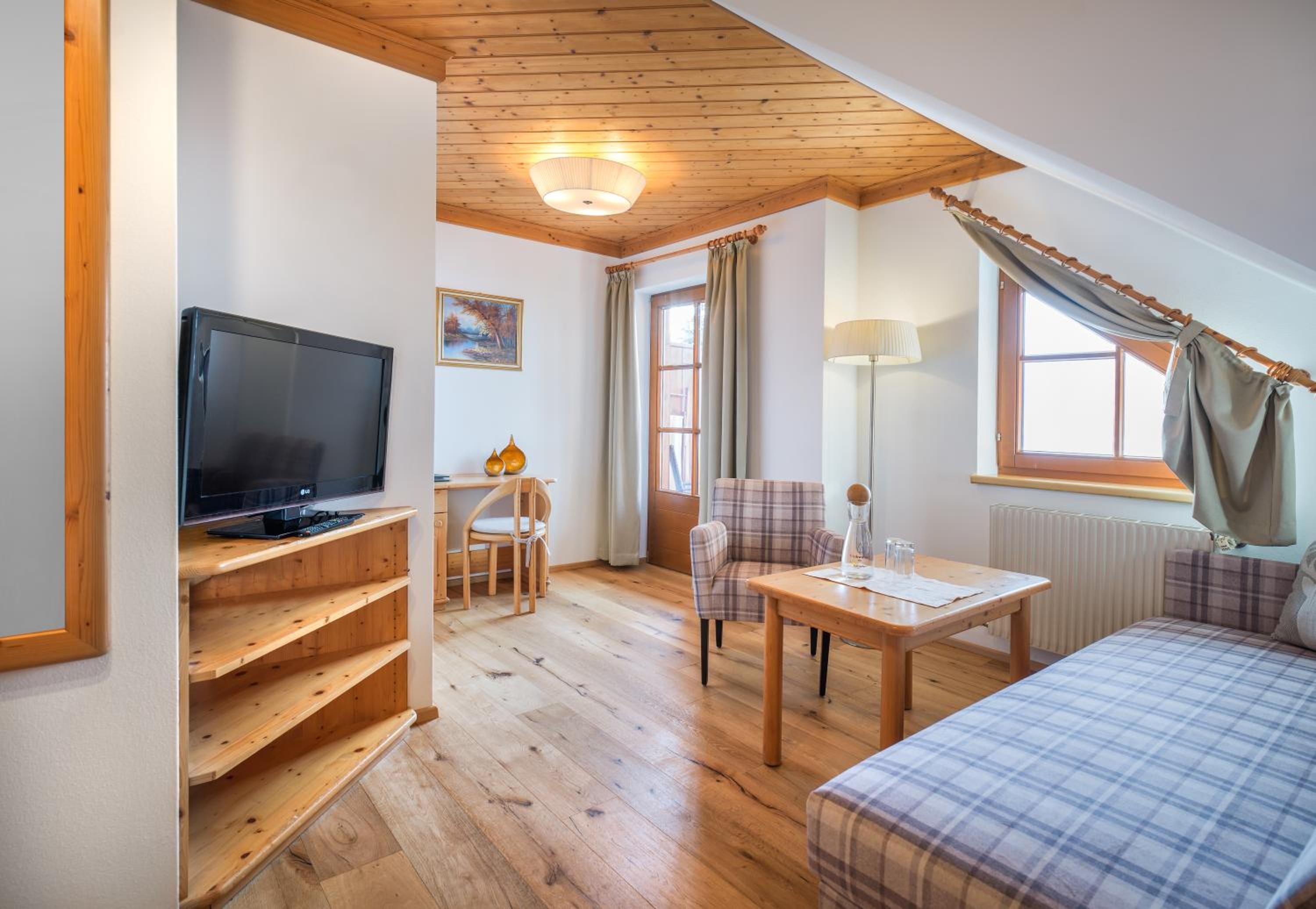 Junior Suite with Balcony