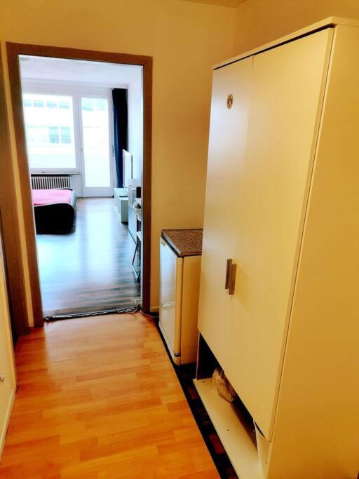 Apartment with Balcony photo 3