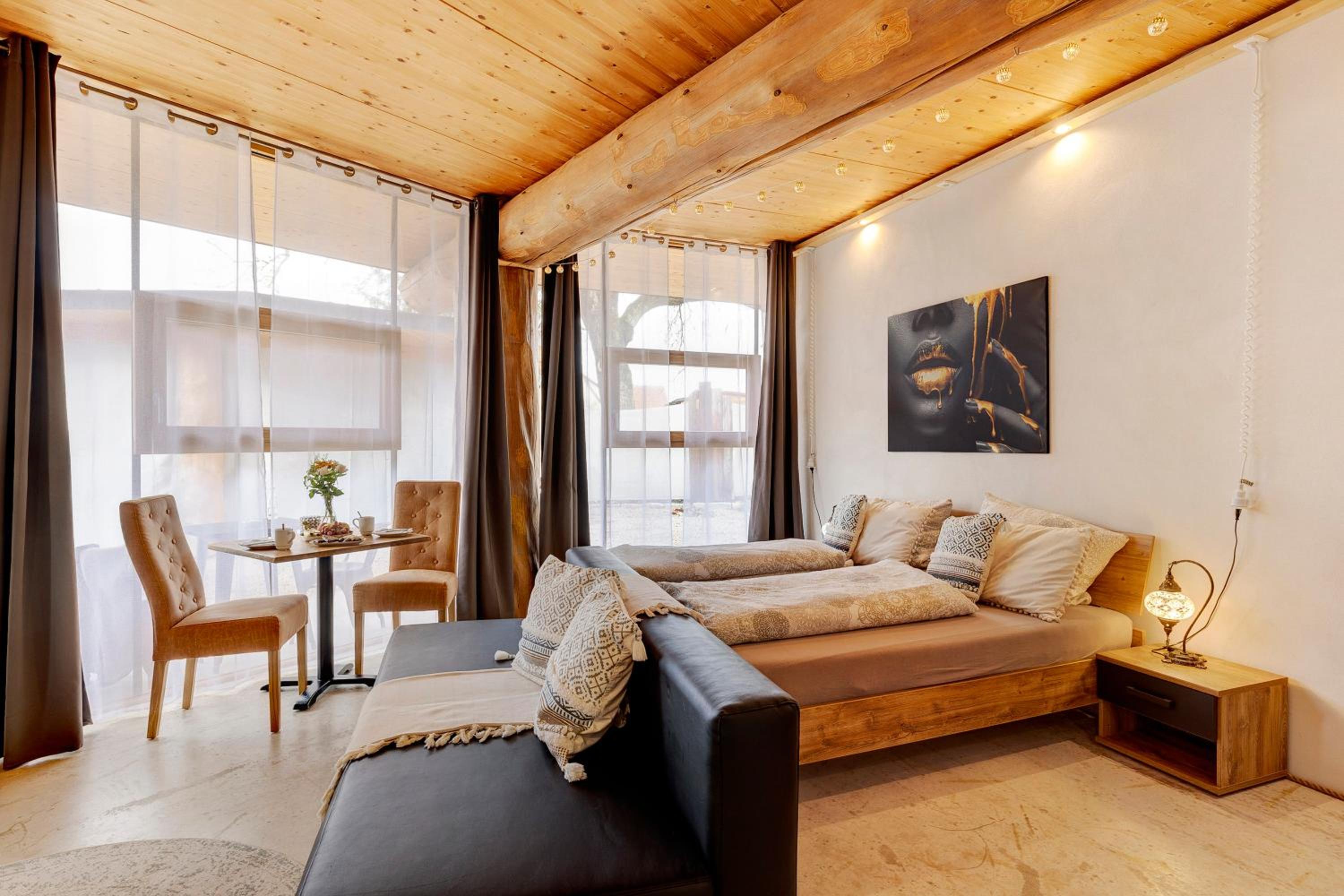 One-Bedroom Apartment with Garden View