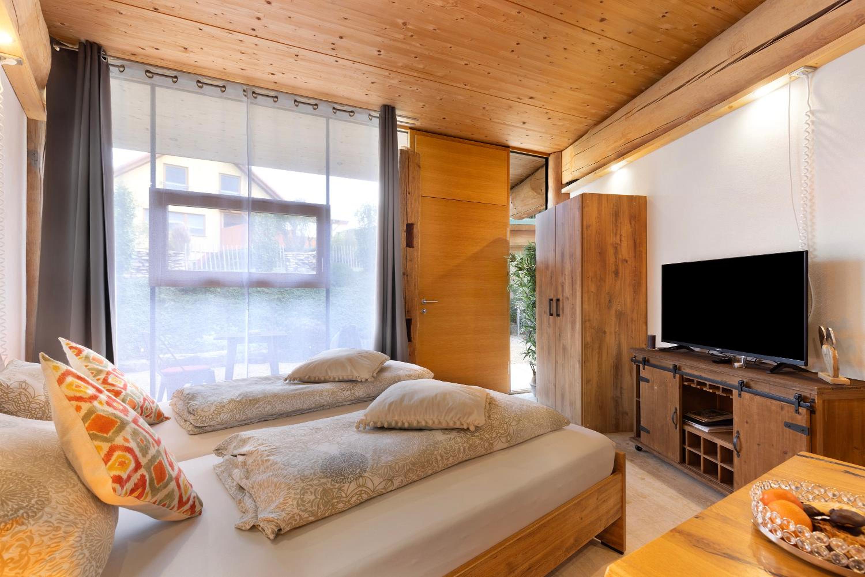 One-Bedroom Apartment with Garden View