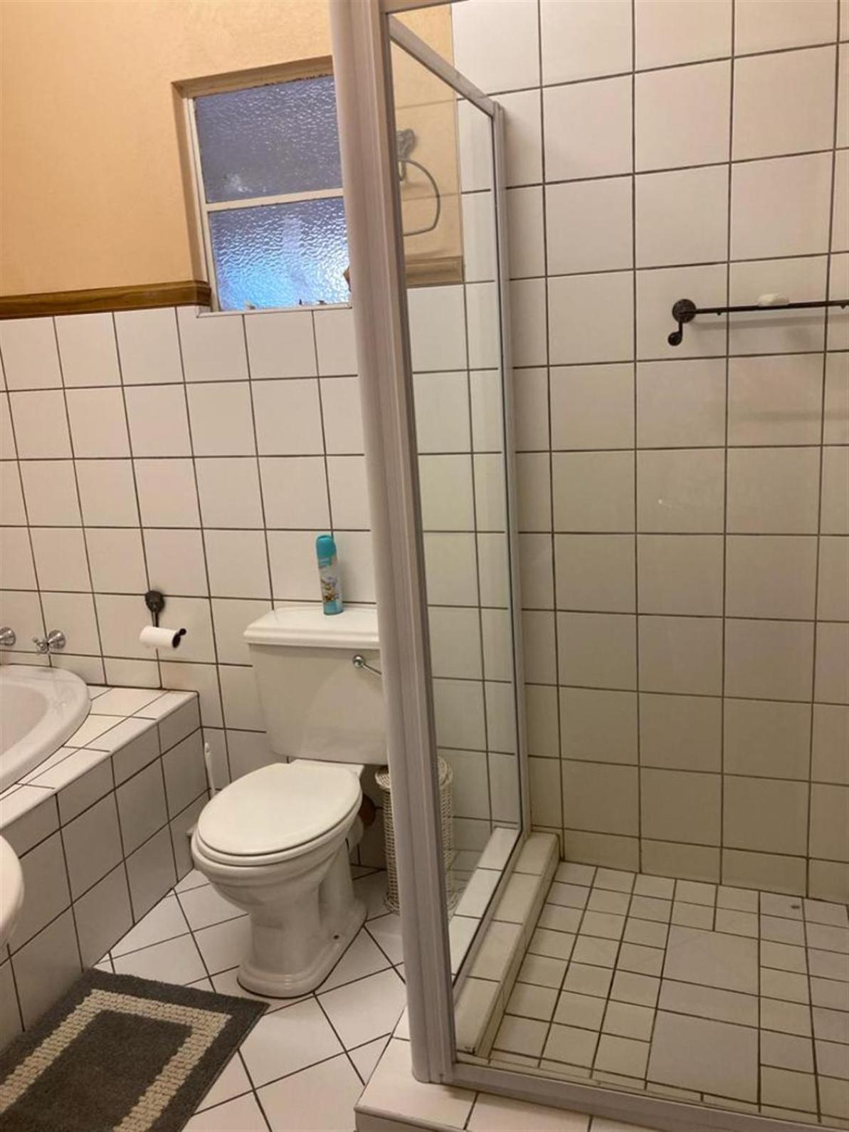 Apartment - Photo 30