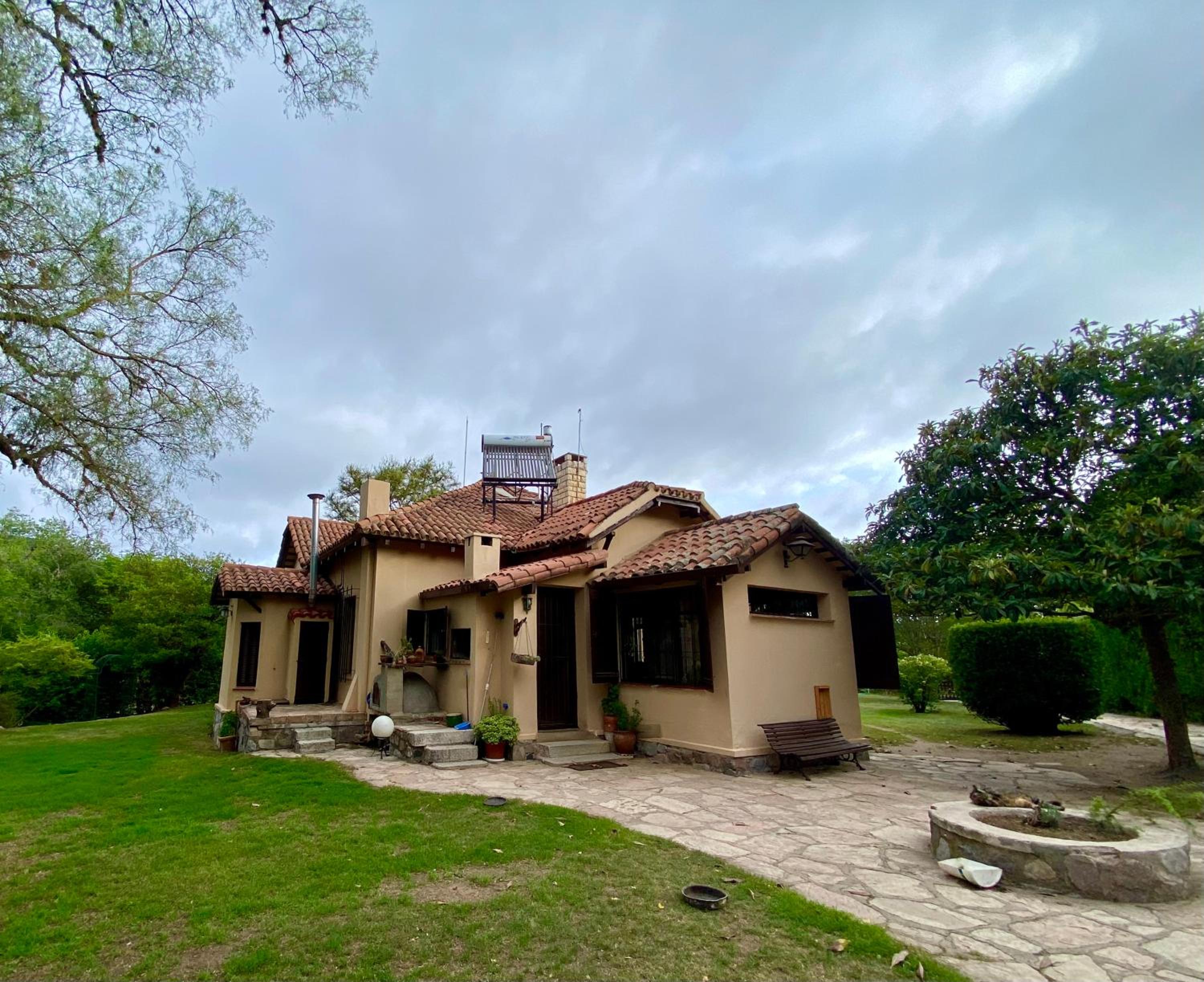 Four-Bedroom House photo 2