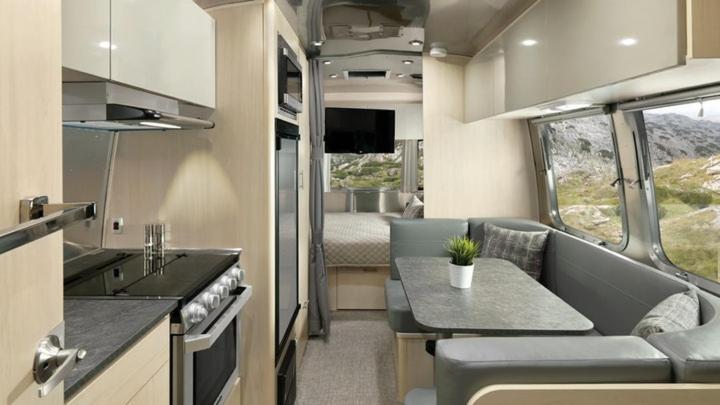 Caravan photo 3