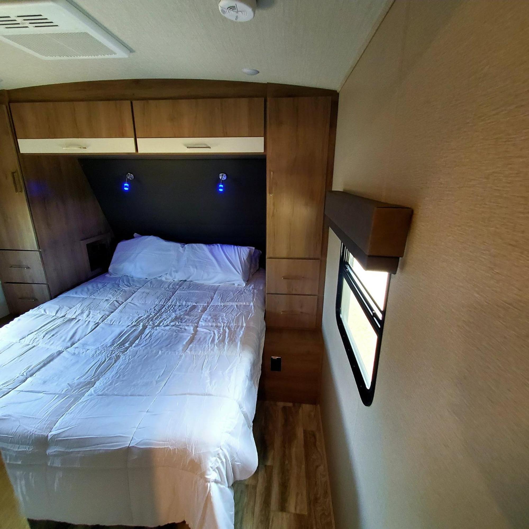Caravan photo 3