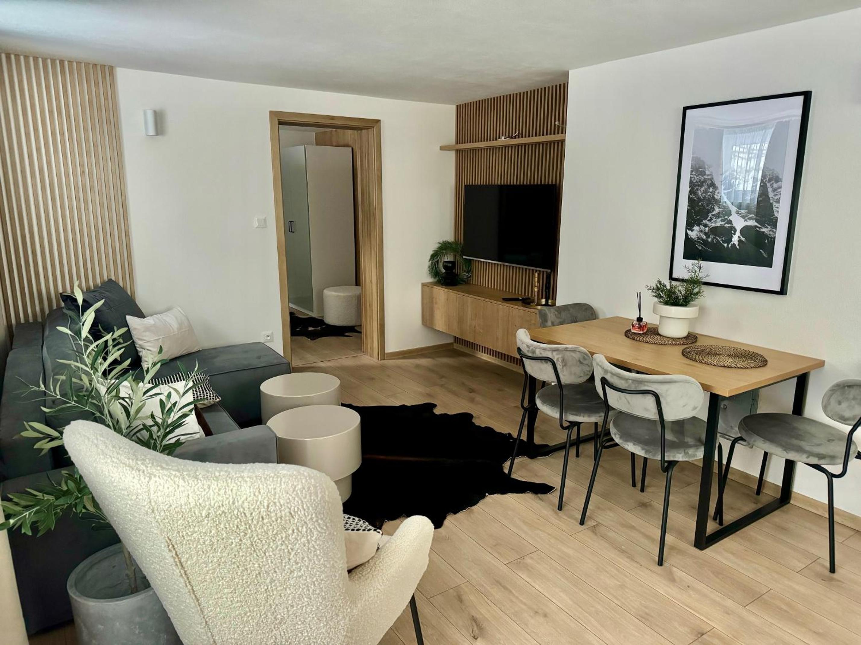 Apartment - Ground Floor photo 1