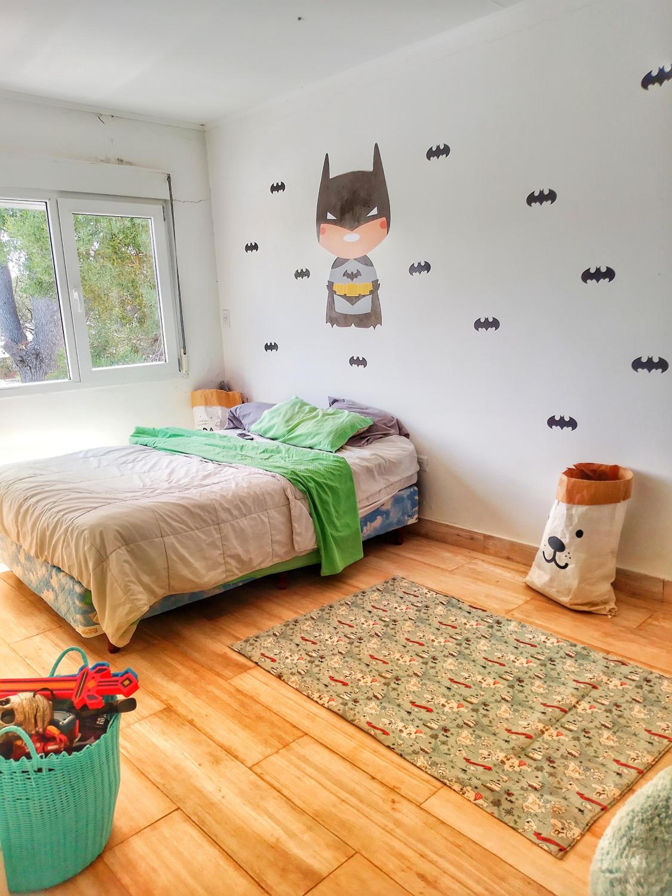 Three-Bedroom House photo 1
