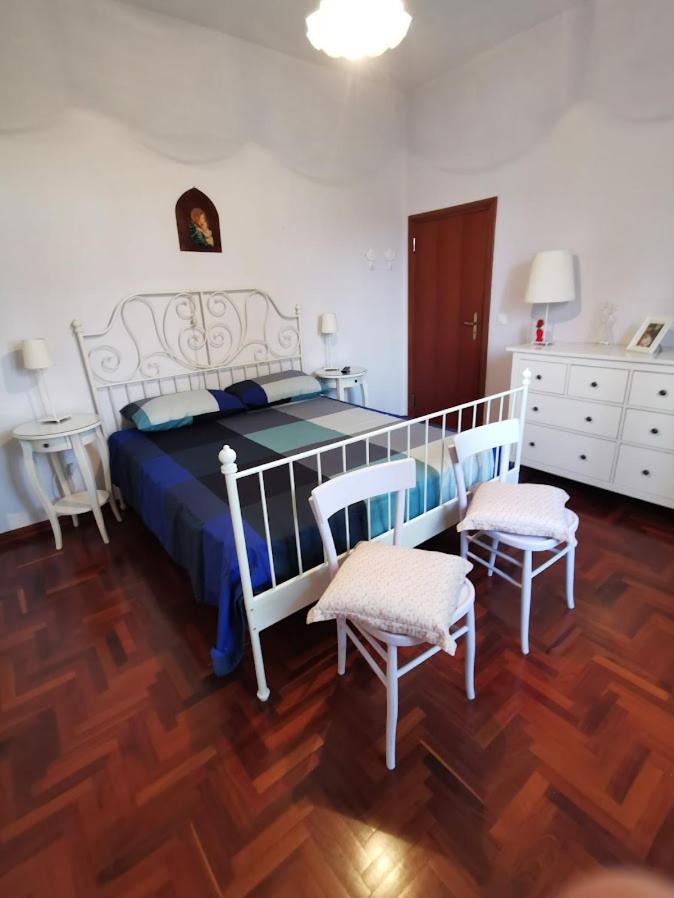 Three-Bedroom Apartment photo 3