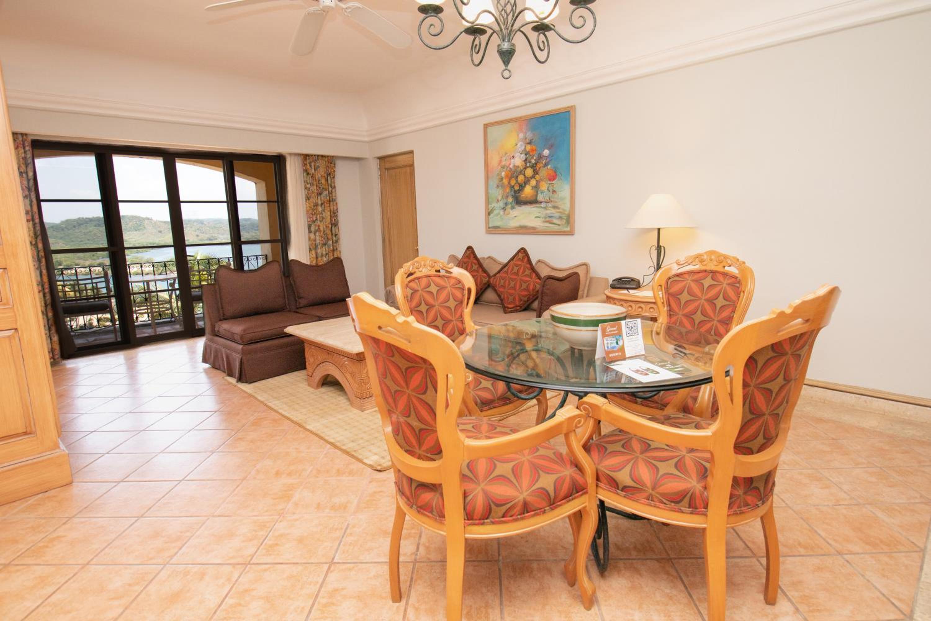 Parlor Suite All Inclusive - Photo 17