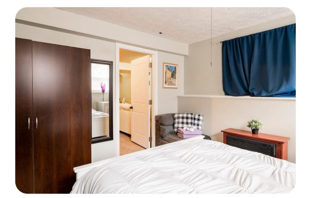 One-Bedroom Apartment photo 2