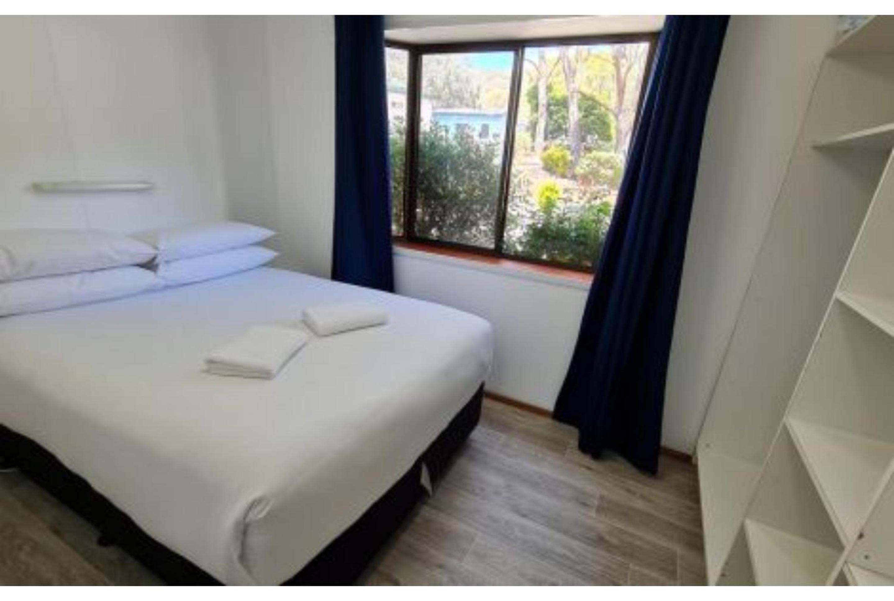 Standard Cabin - Sleeps 4 - Pet Friendly photo 2
