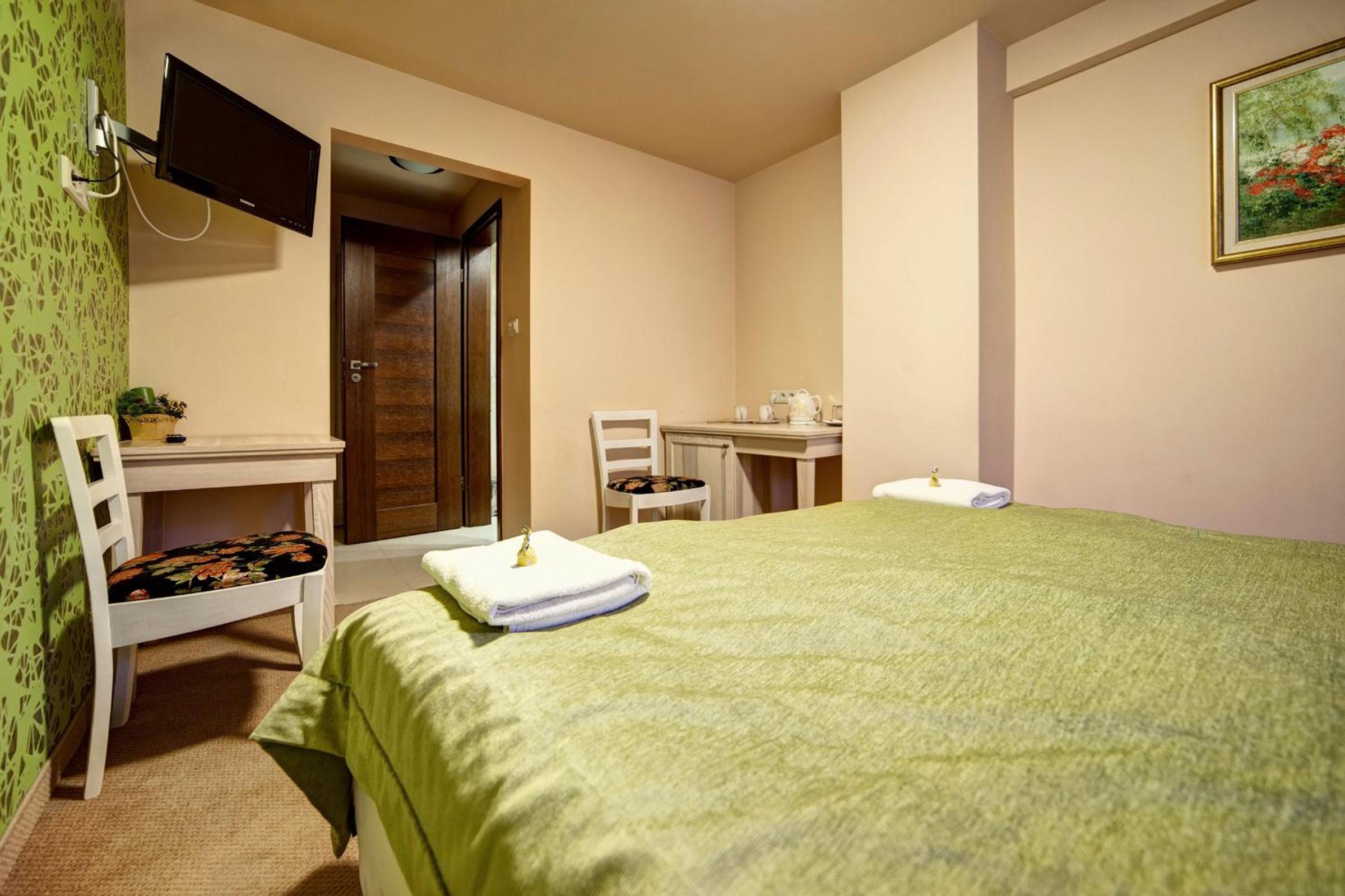 Standard Double Room - Photo 2