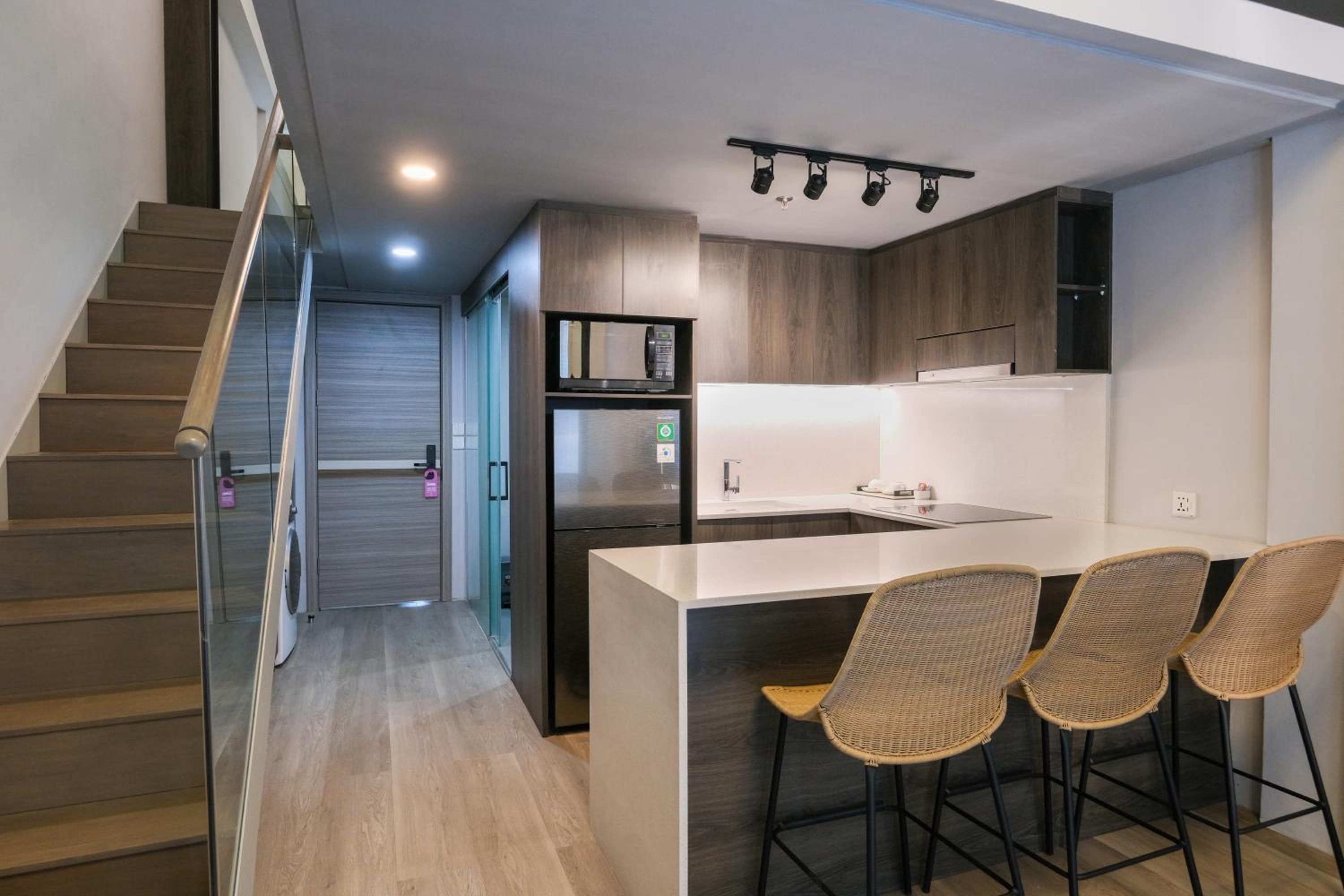 Mezzanine Premium - Photo 24