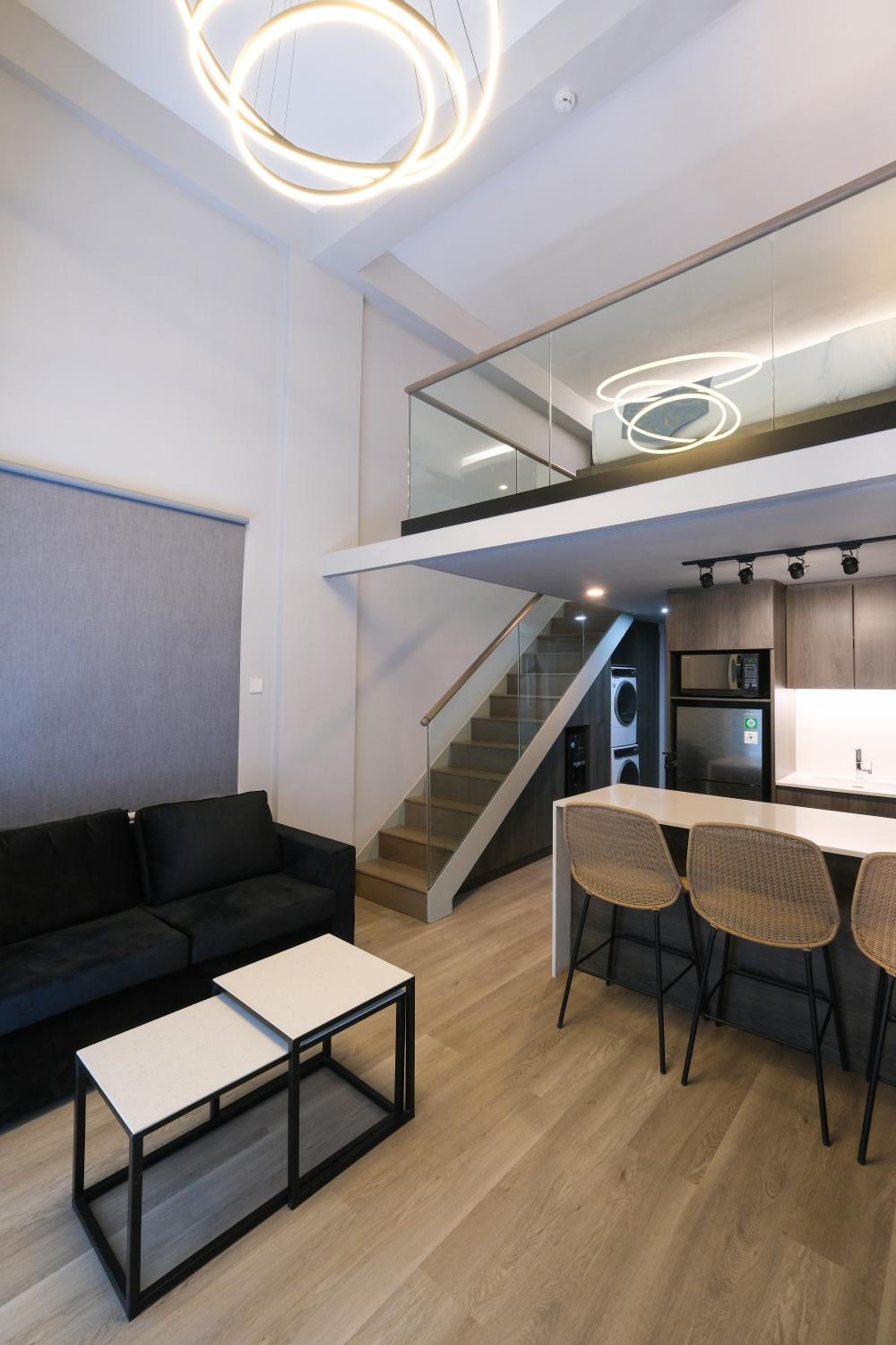 Mezzanine Premium - Photo 23