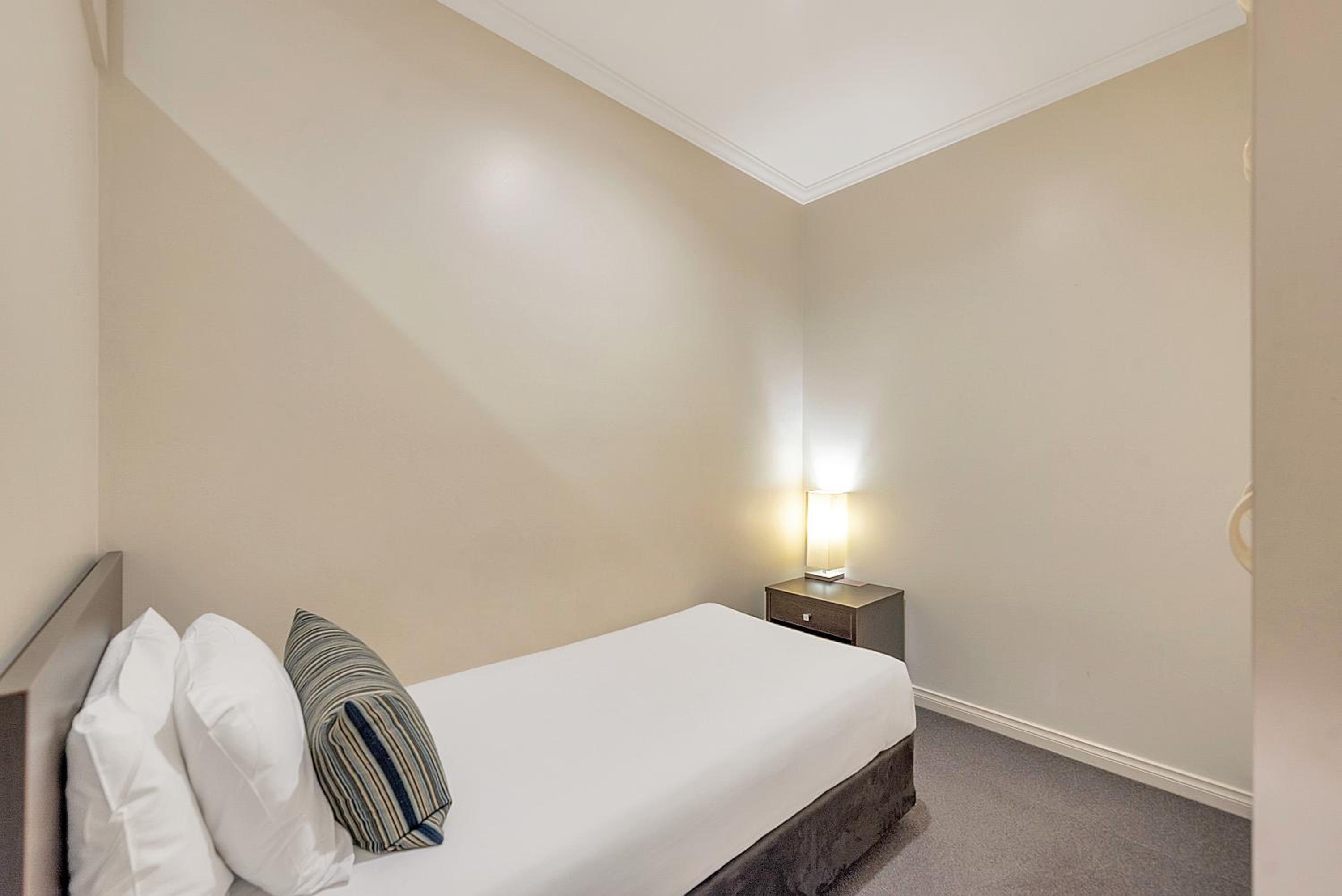 2 Bedroom Apartment (1 Queen Bed and 1 Single Bed) - Photo 5