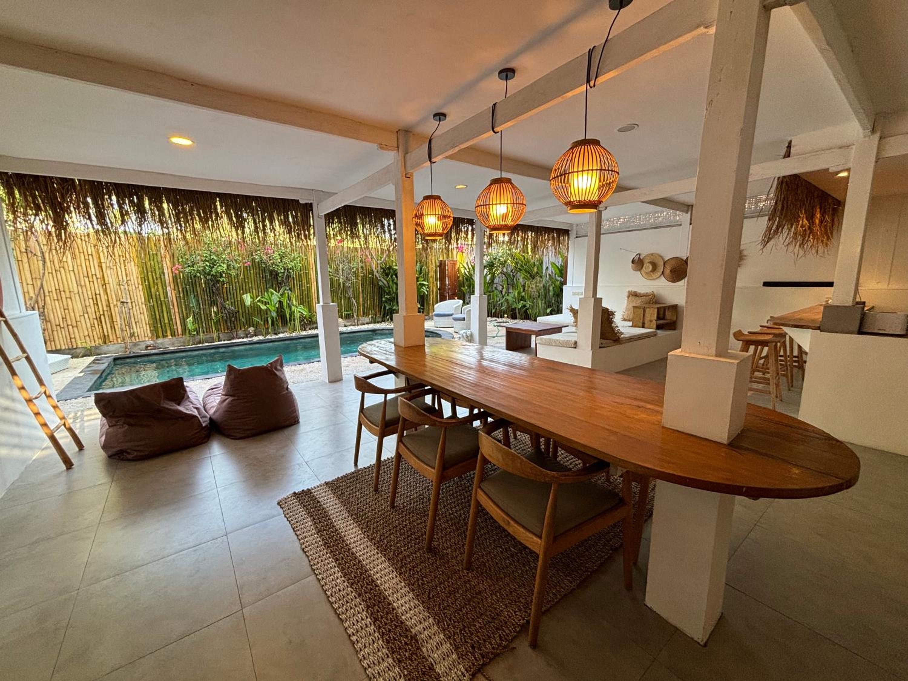 Villa with Private Pool - Photo 19