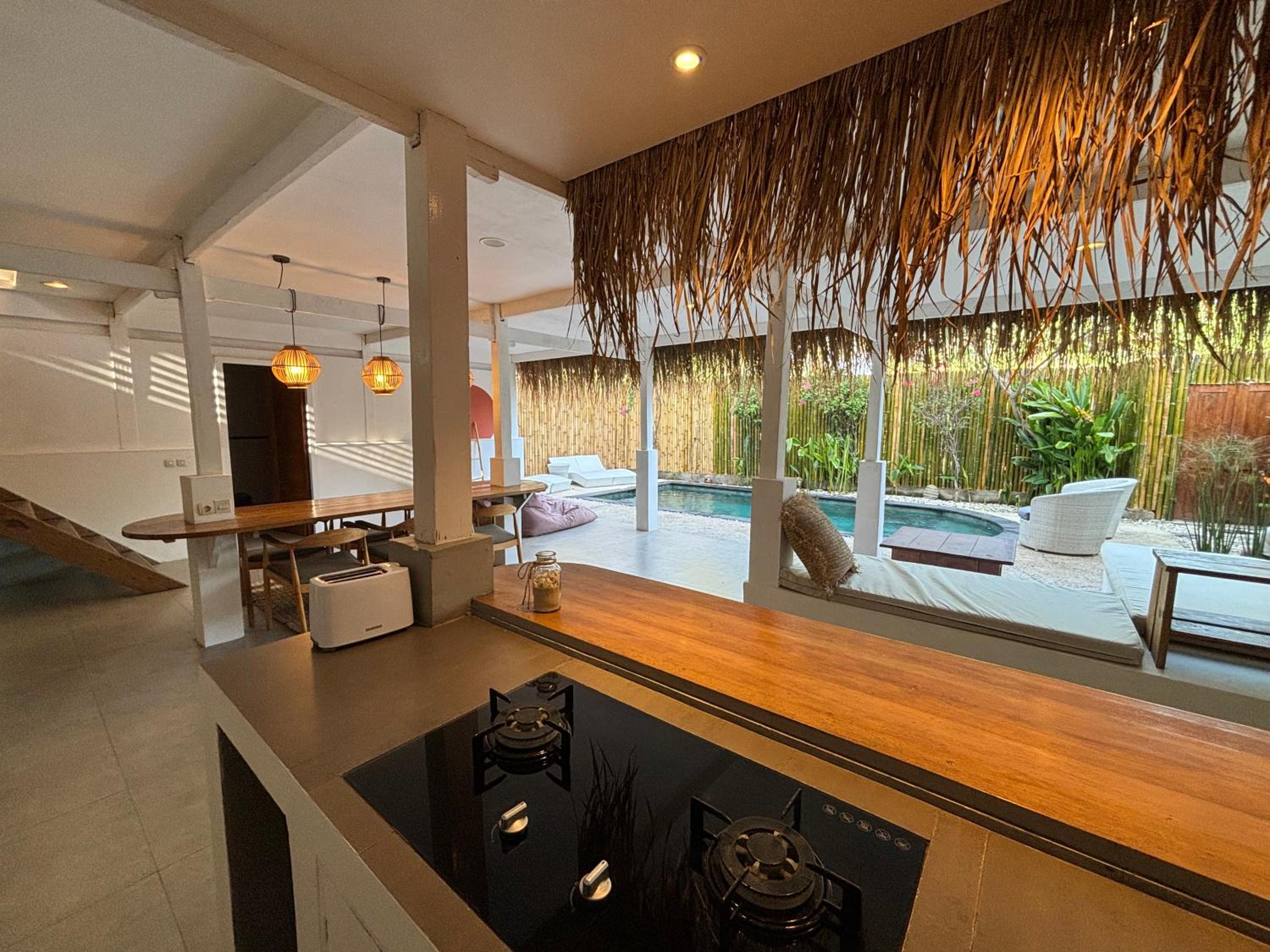 Villa with Private Pool - Photo 16