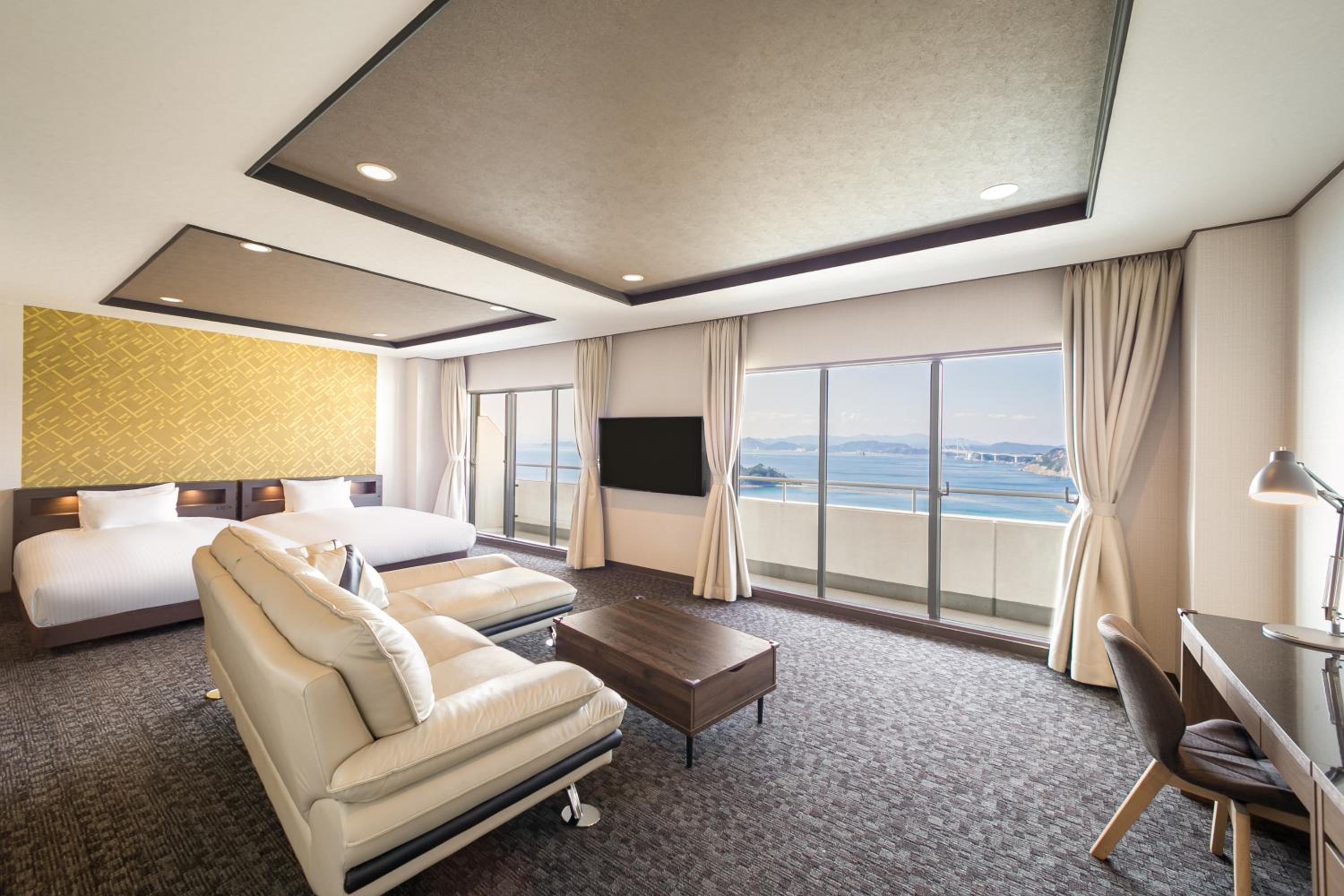 Junior Suite with Ocean View photo 3