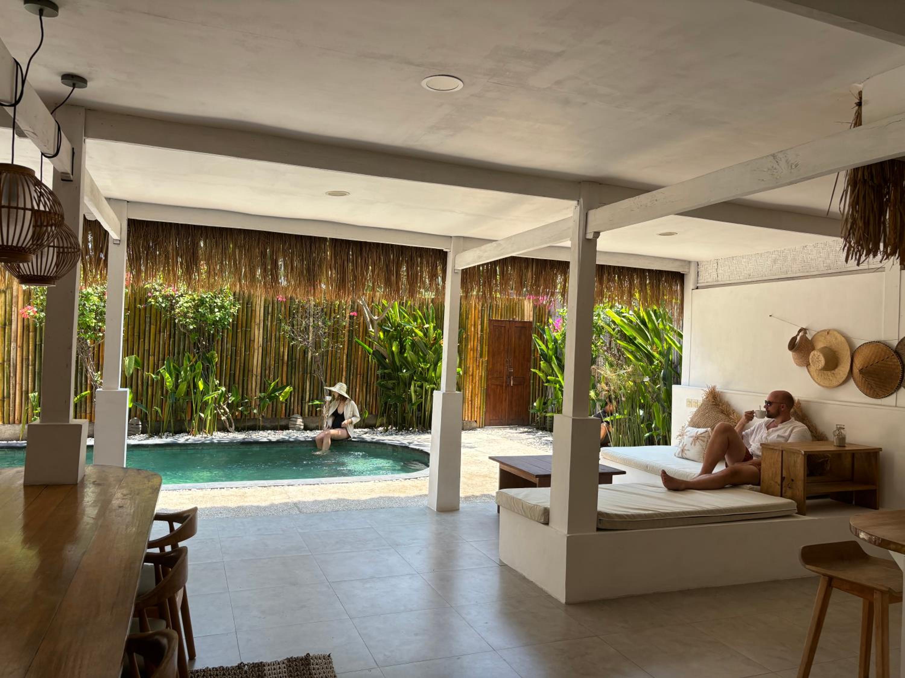 Villa with Private Pool - Photo 6