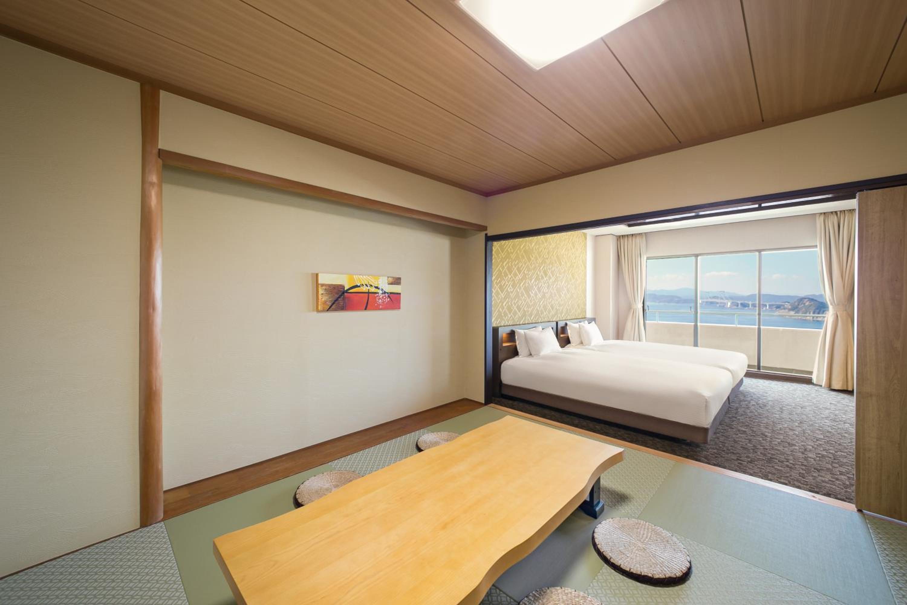 Junior Suite with Ocean View photo 2