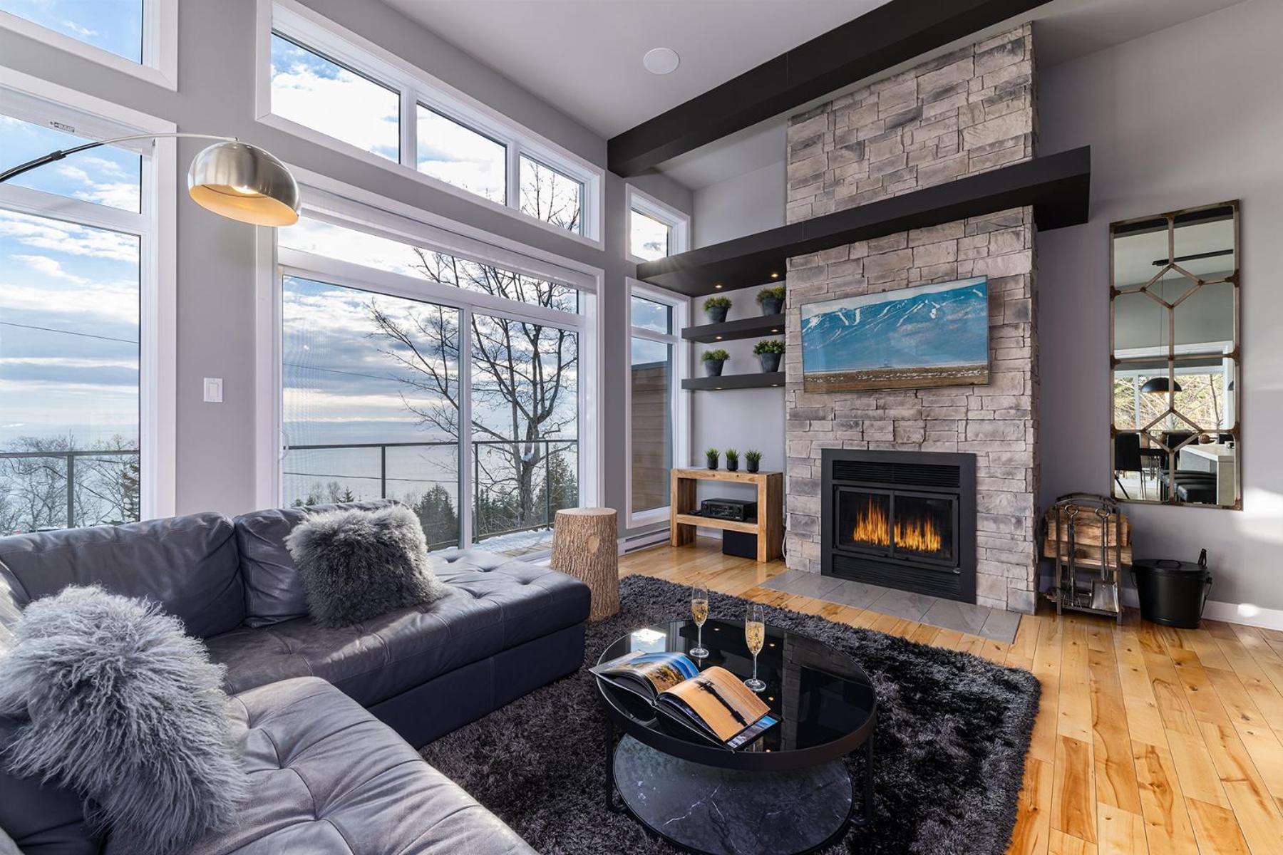 Three-Bedroom Chalet photo 2