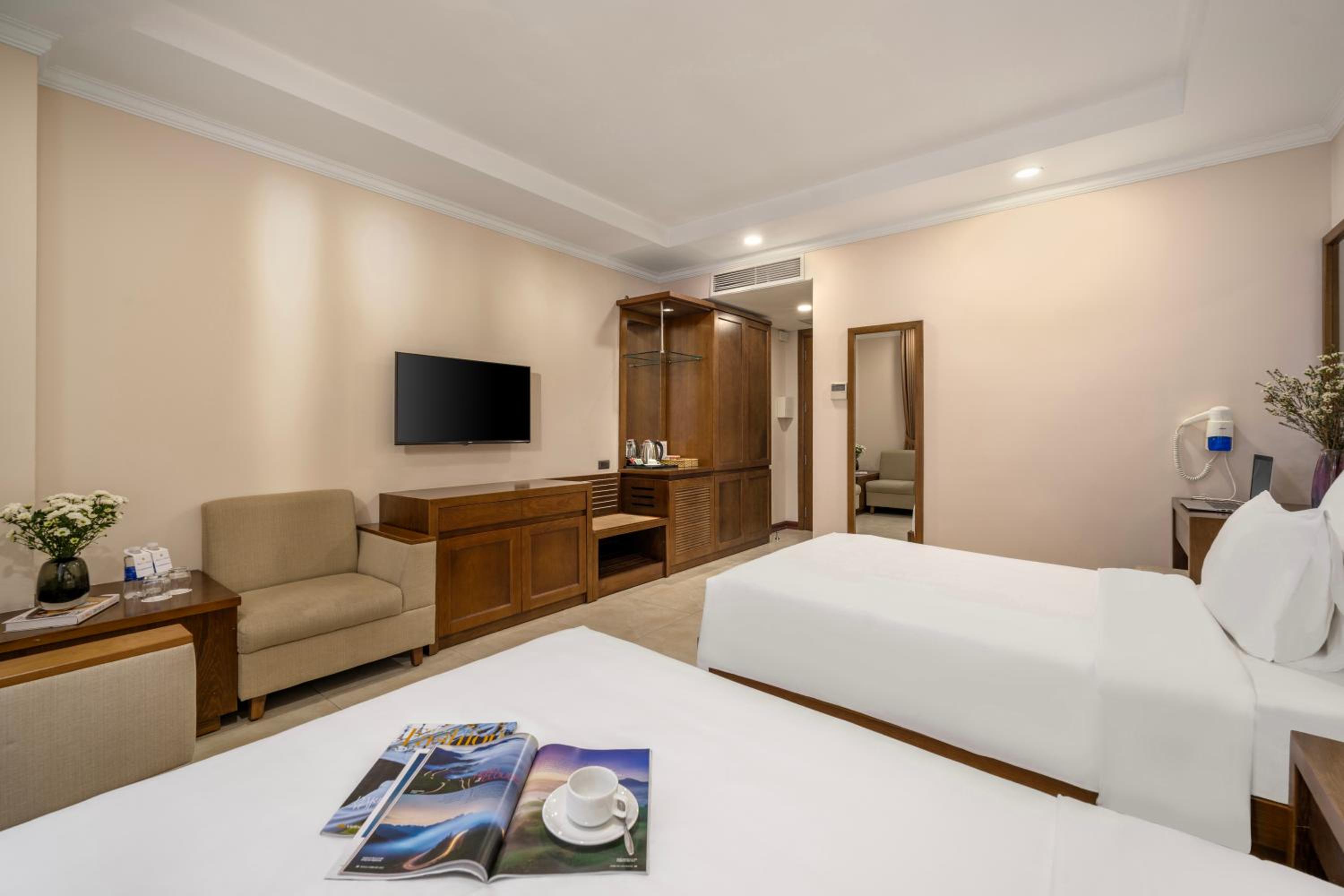Deluxe Twin Room