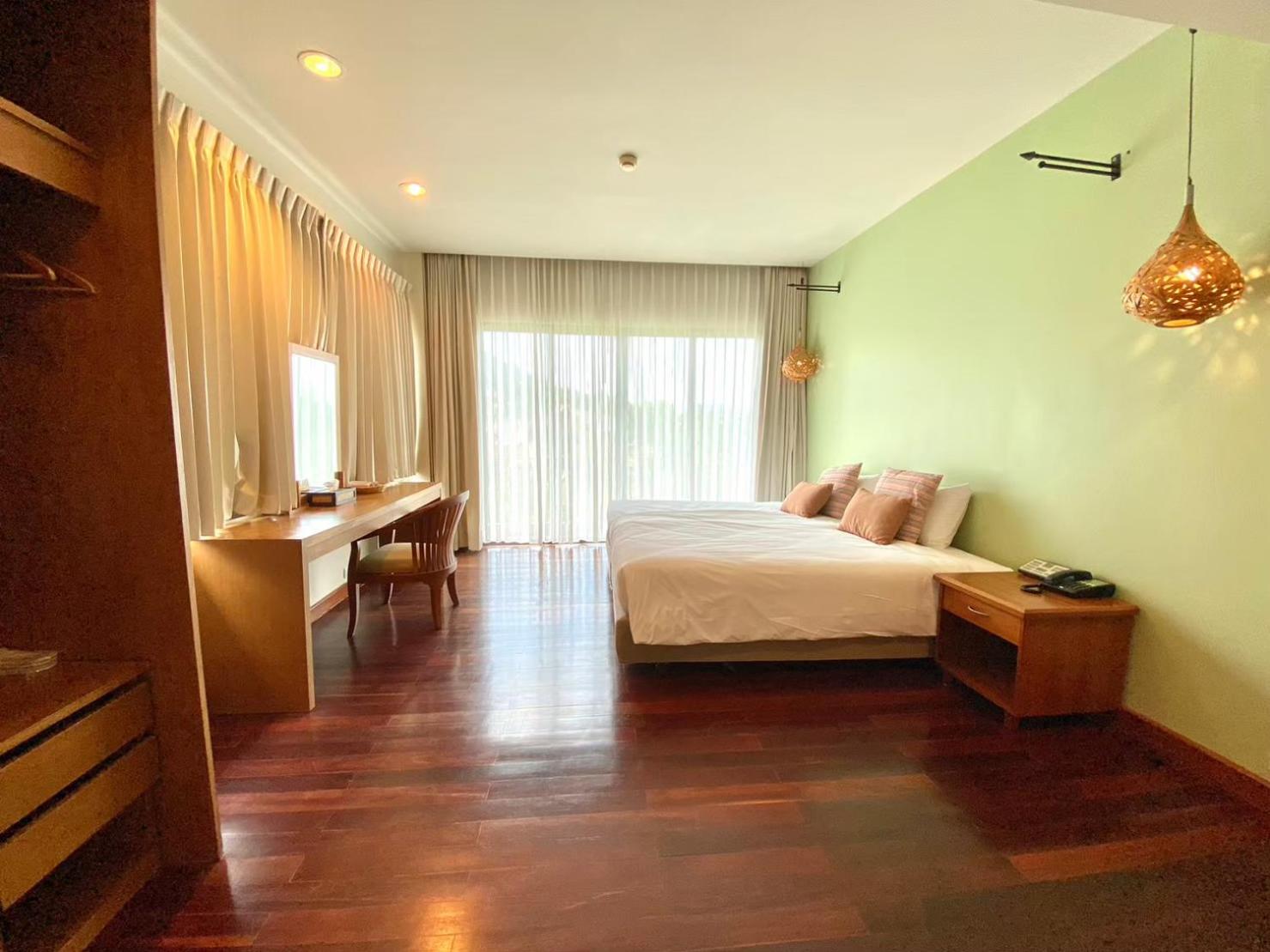 Vana Garden View Suite photo 3