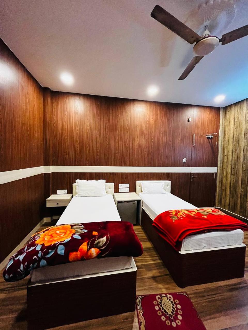 Superior King Room - Photo 19
