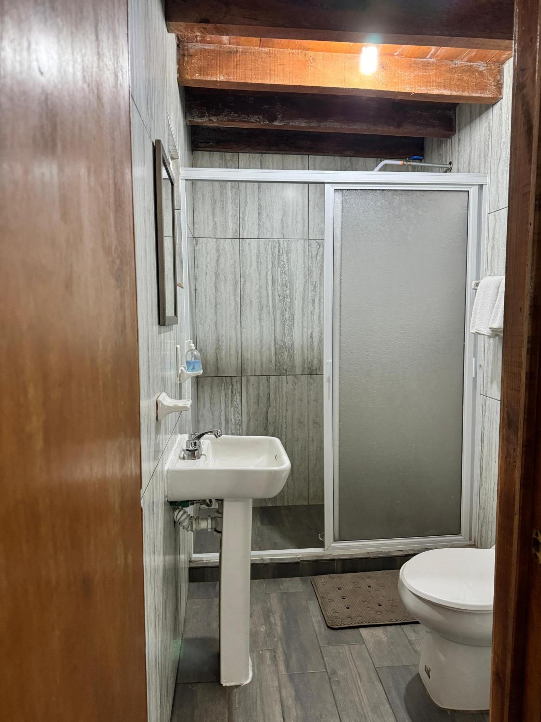 Quadruple Room - Photo 4