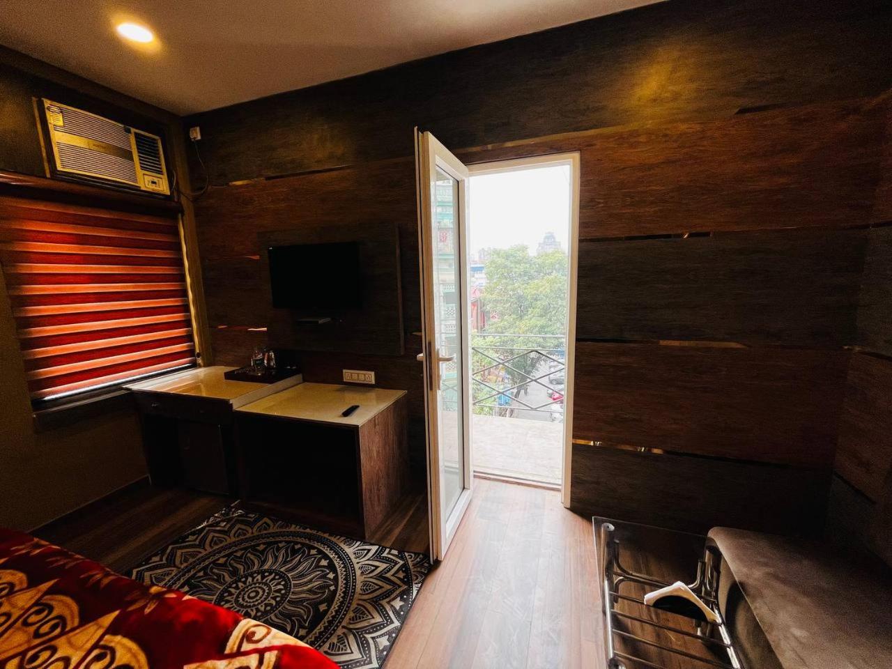 Superior King Room - Photo 6