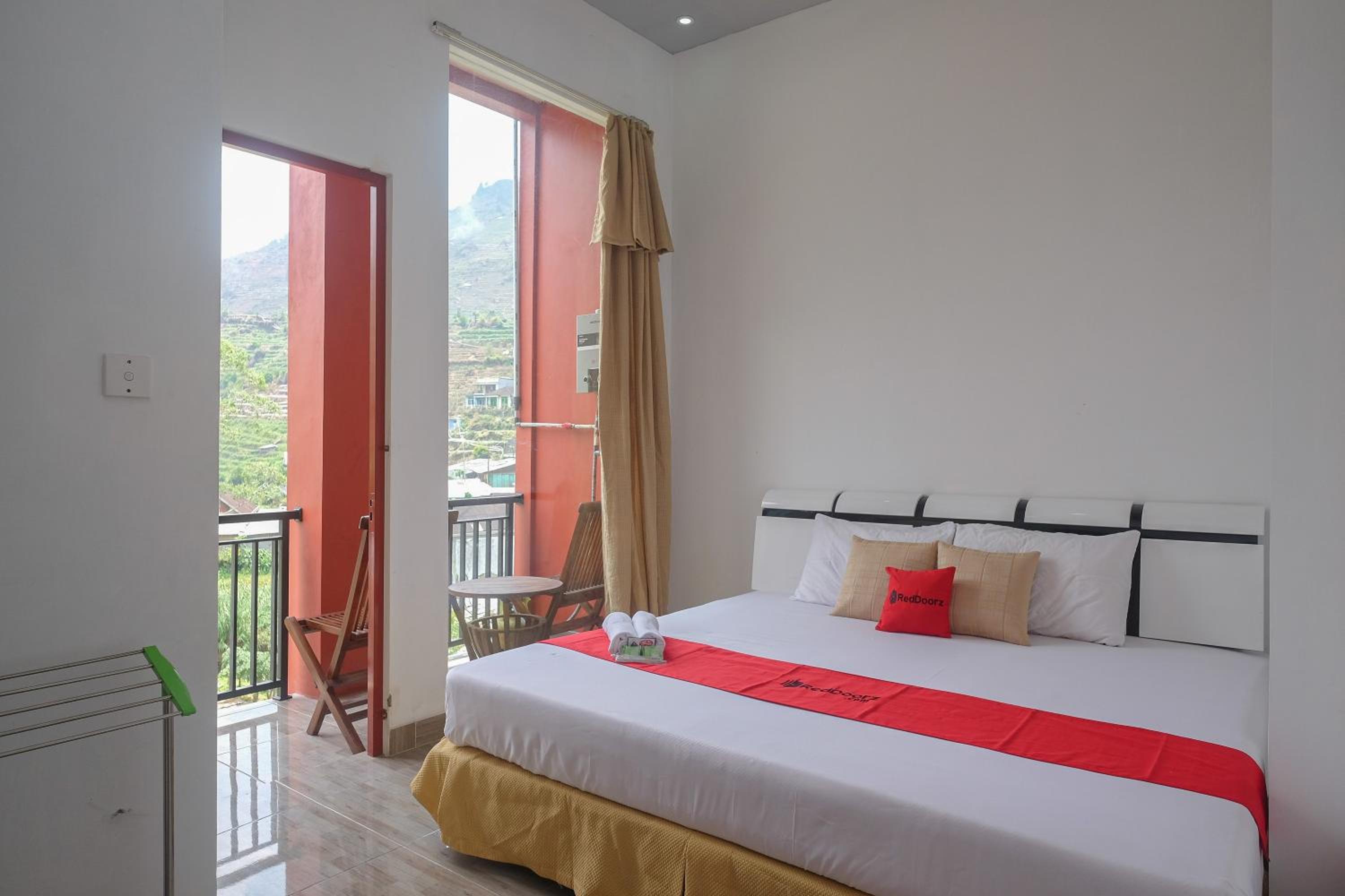 Deluxe Double Room photo 3