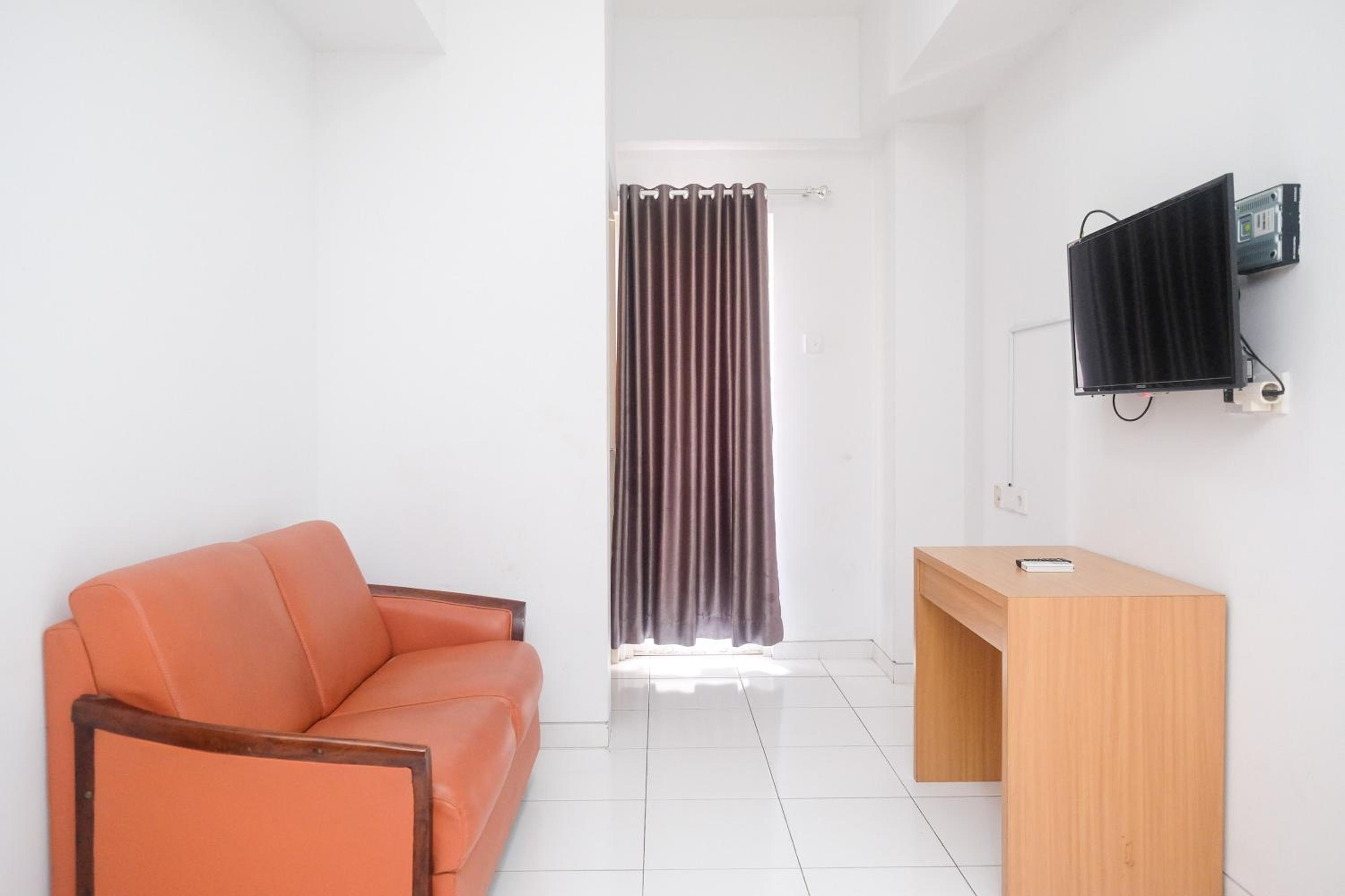 Suite - Photo 15