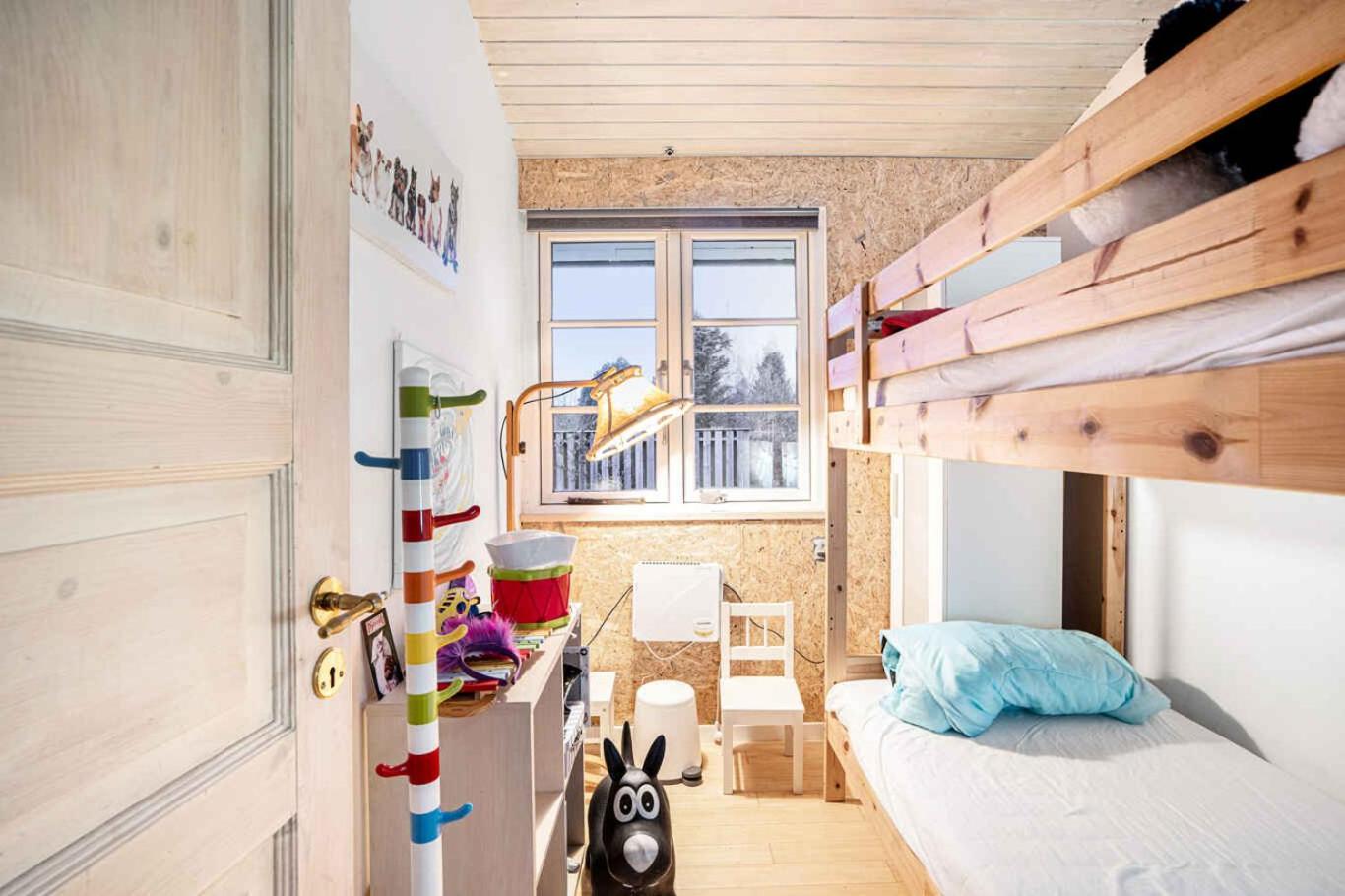 Four-Bedroom House photo 2