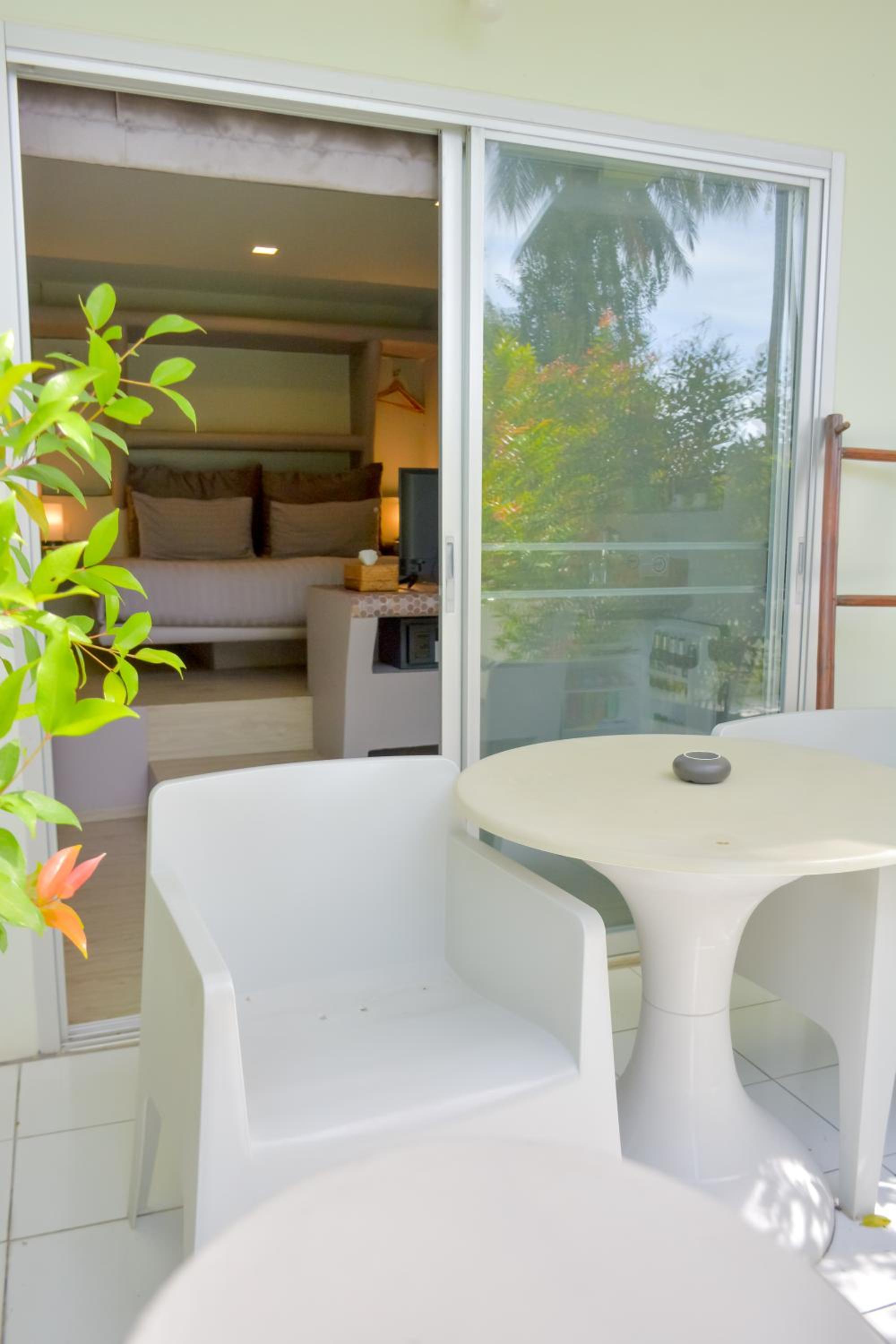 Standard Double Room with Balcony photo 2