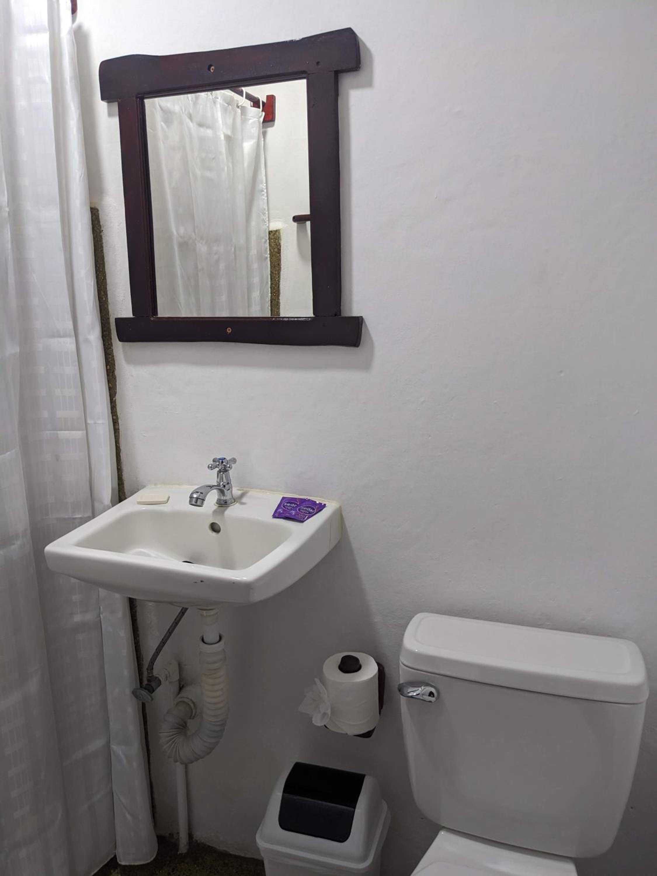 Queen Room photo 3