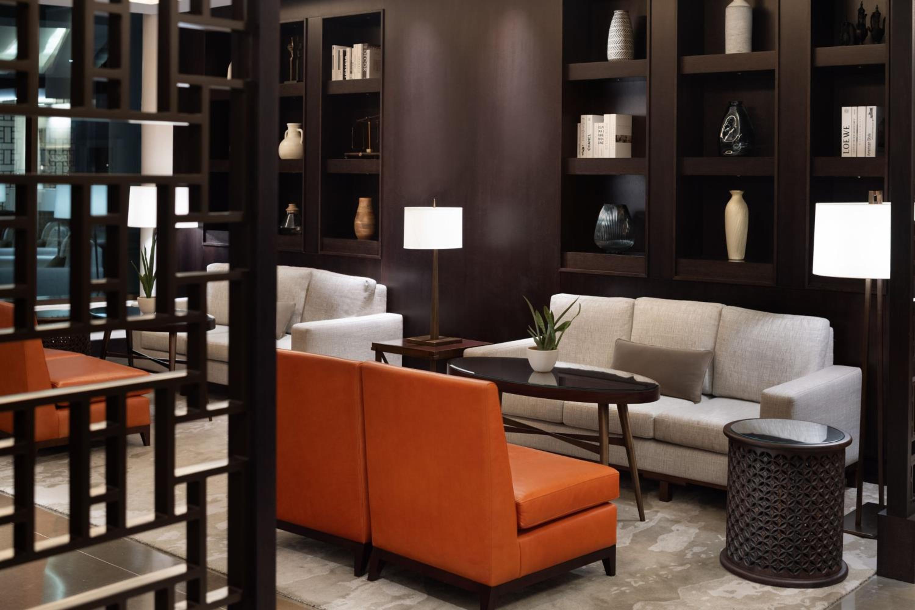 Premium, Guest room, 1 King - Photo 7