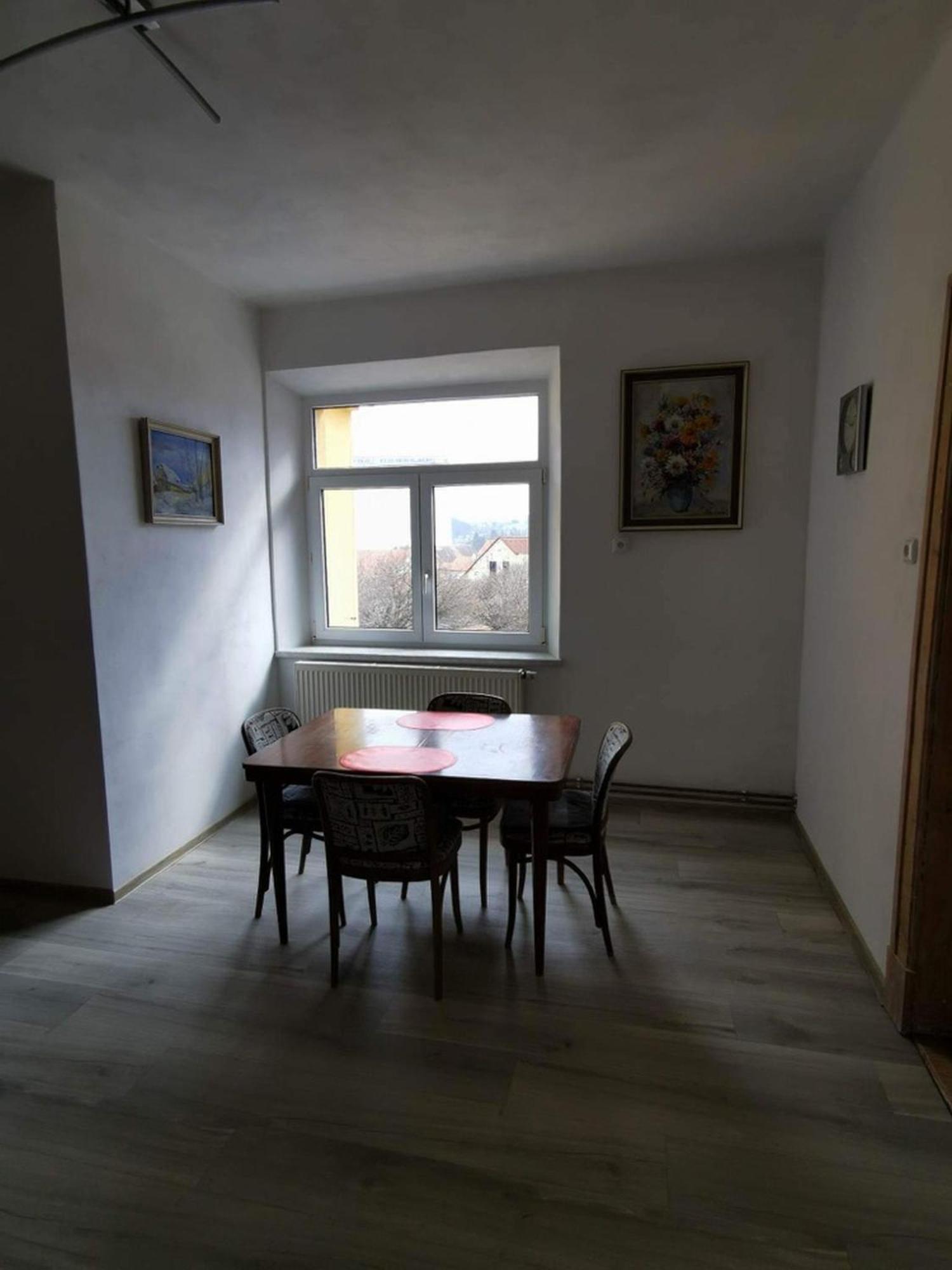 Apartment photo 3